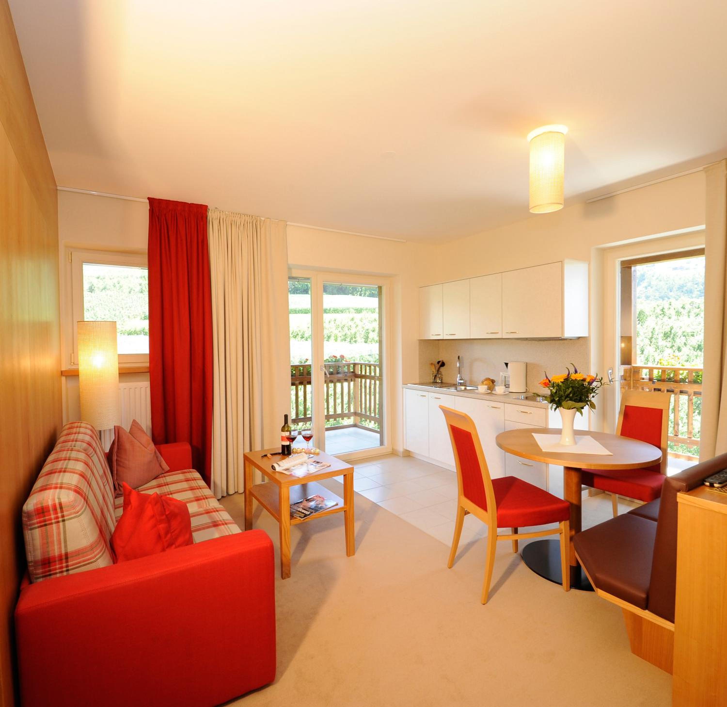 Superior One-Bedroom Apartment with Balcony