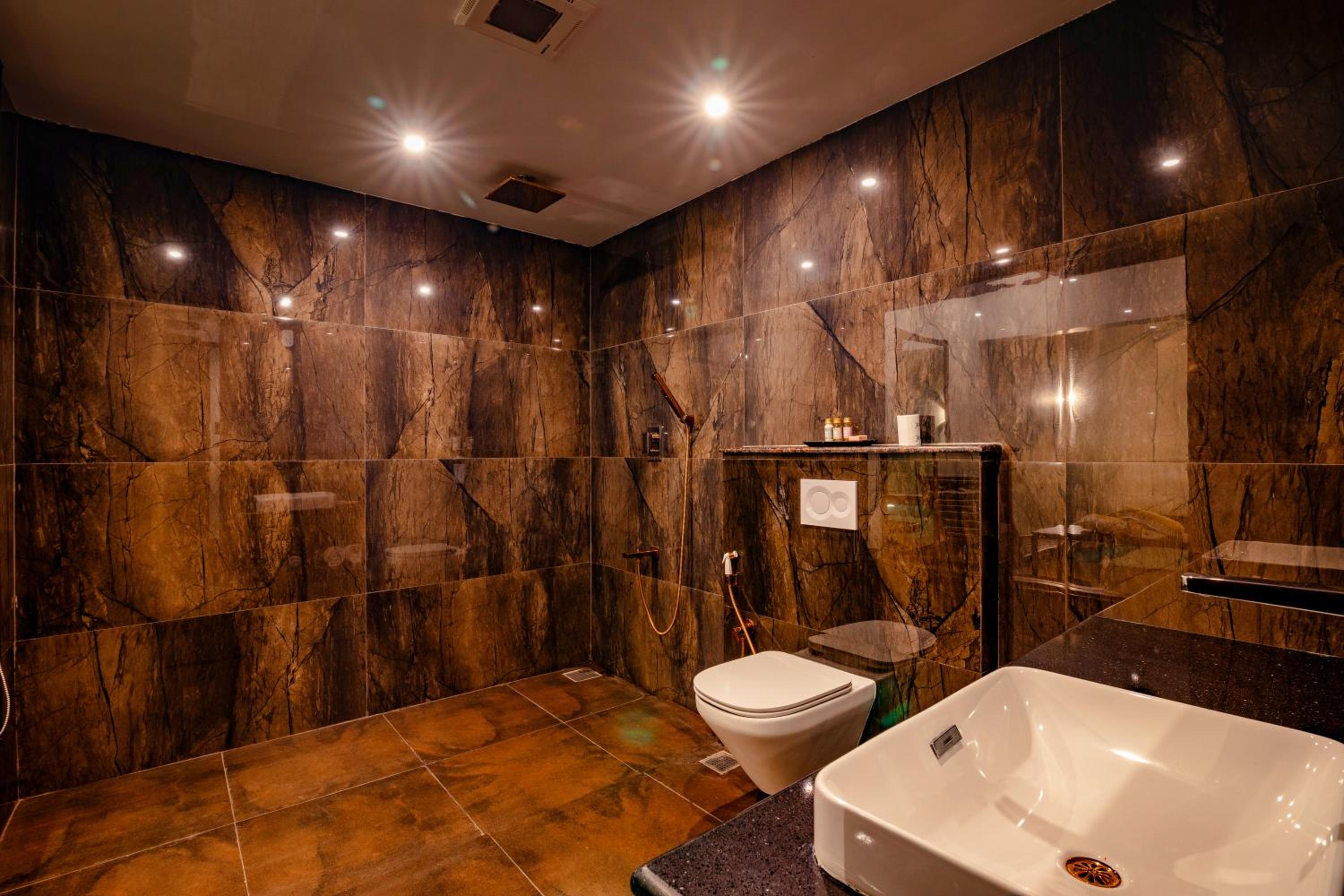 Suite with Private Pool - Photo 3