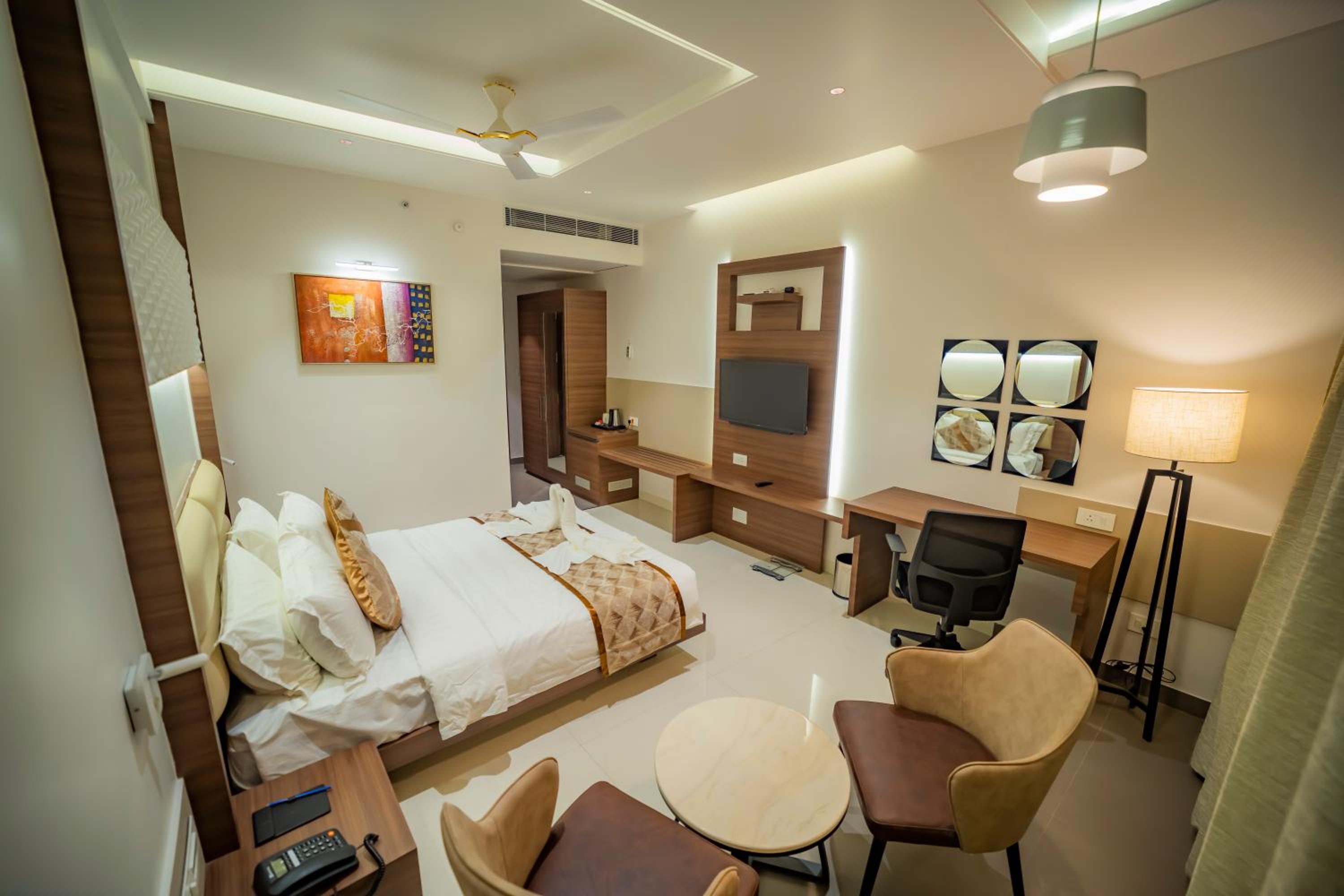 Deluxe Double Room - Photo 1