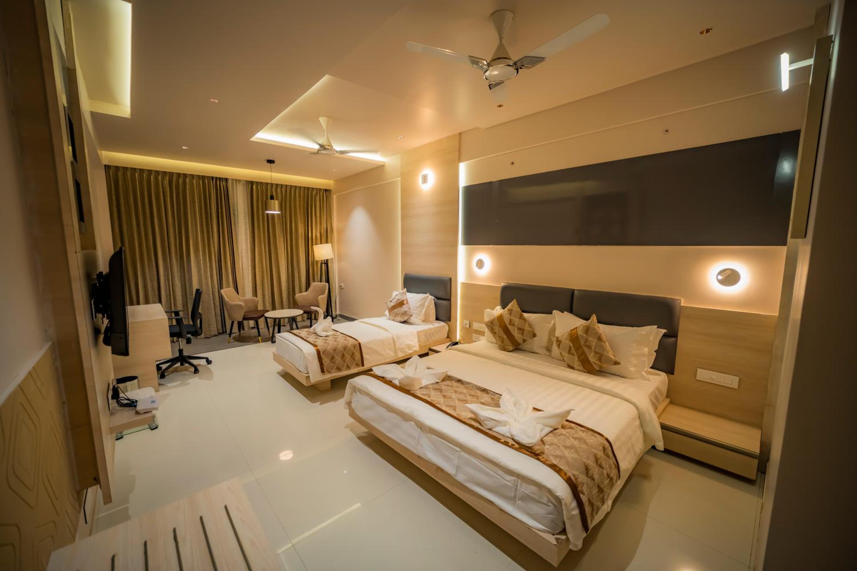 Family Room - Photo 1