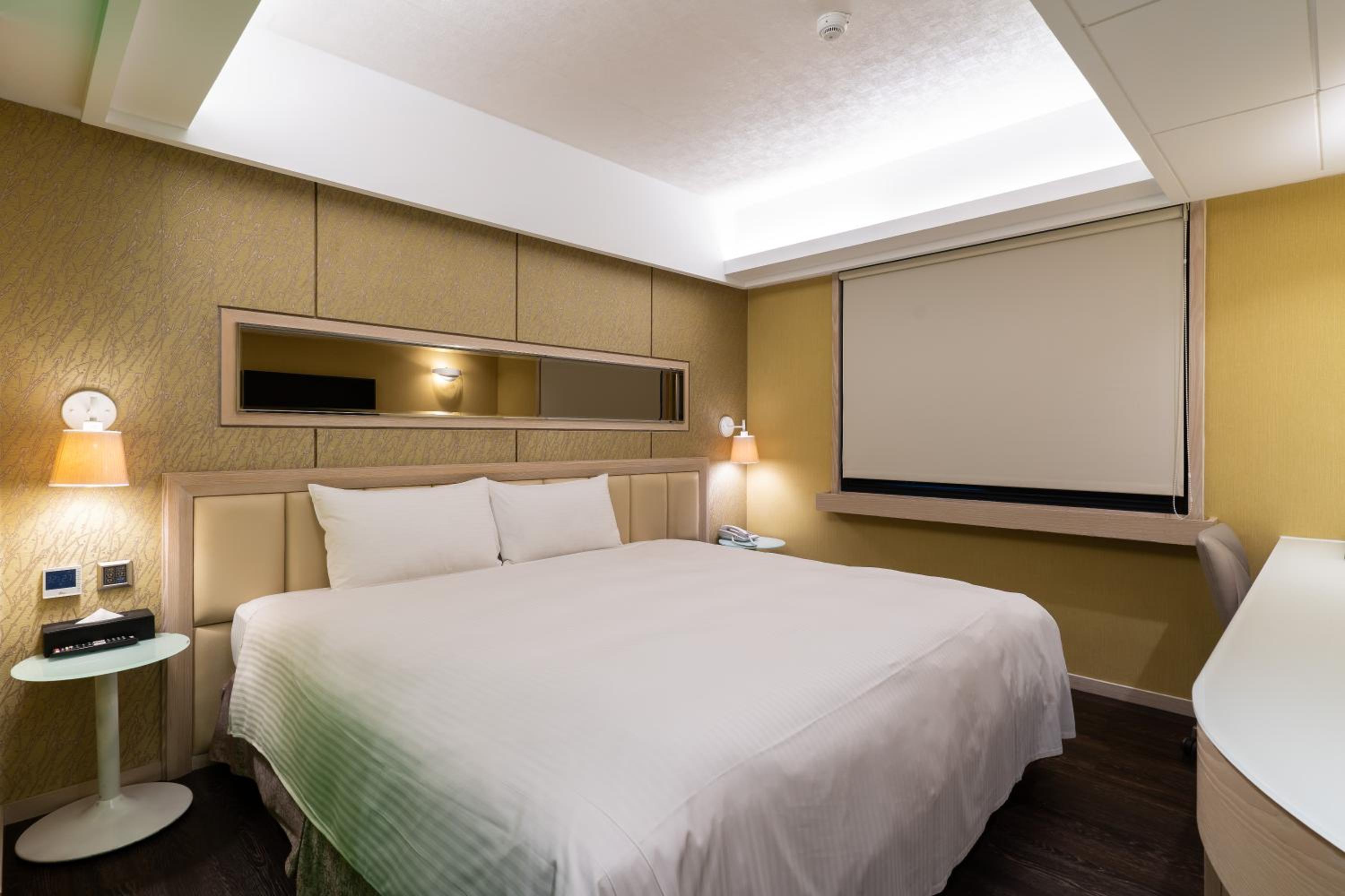 Standard Double Room - Photo 2