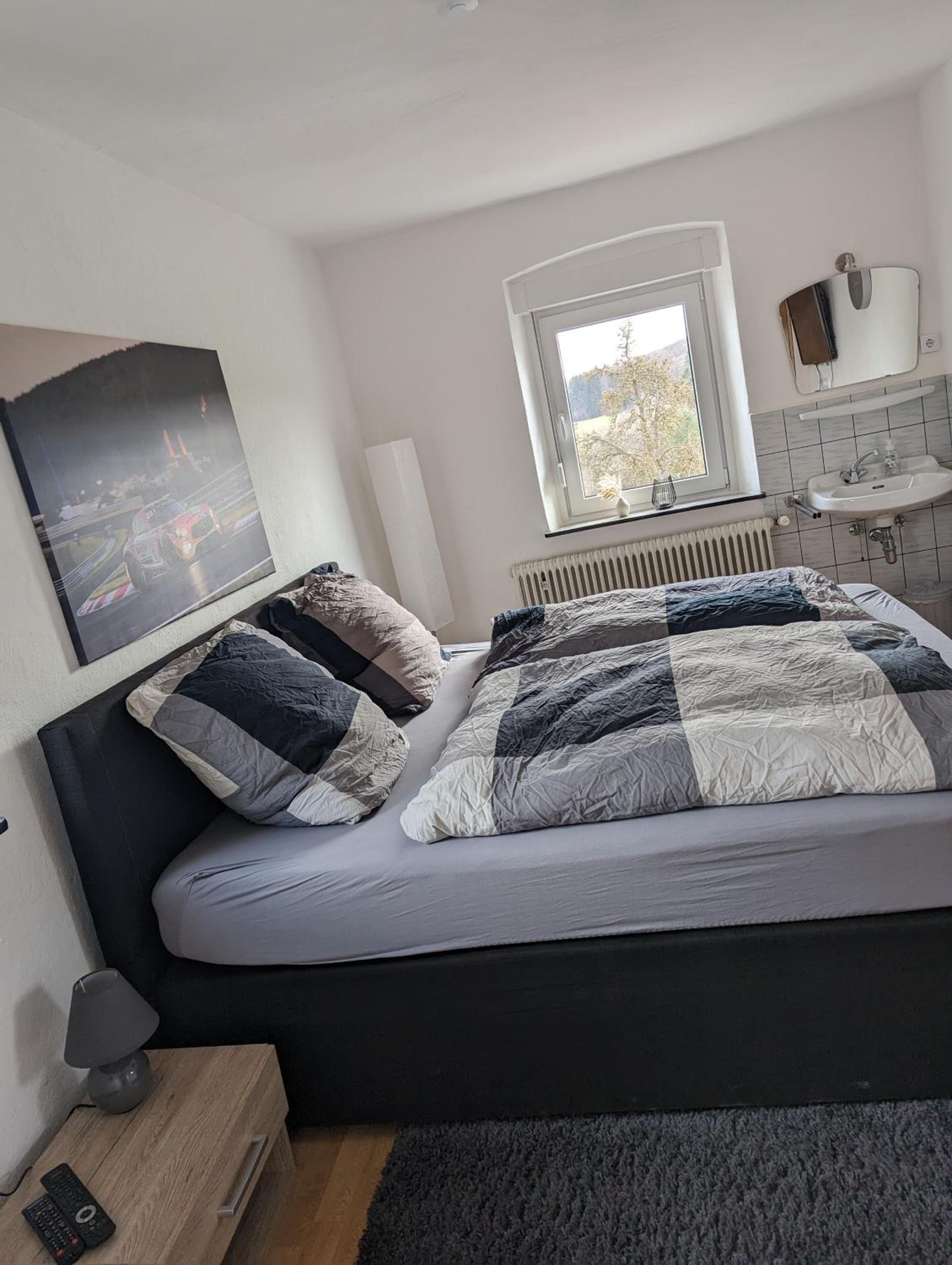 Standard Double Room with Shared Bathroom photo 1