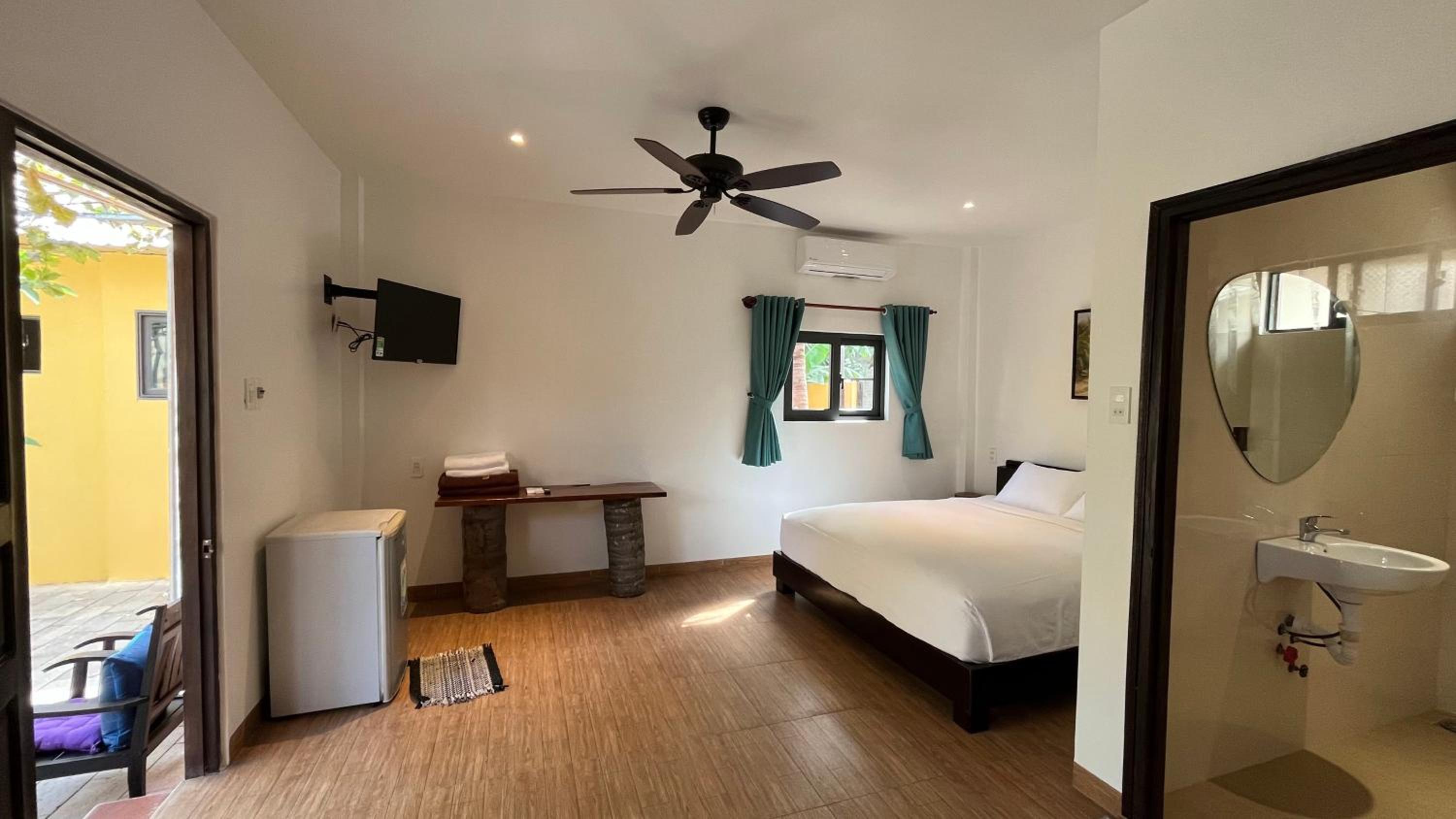 Double Room with Garden View