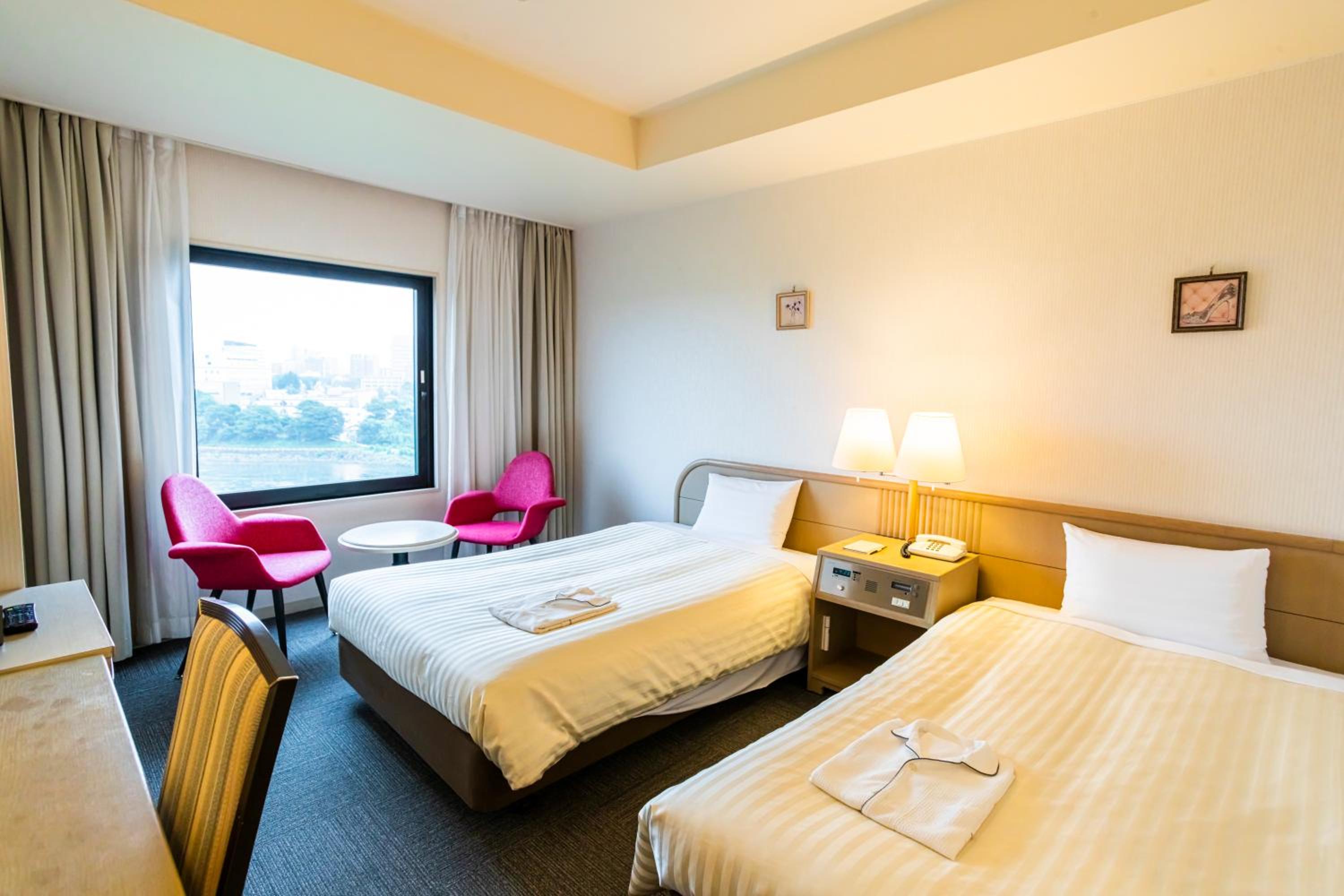 Standard Twin Room - Non-Smoking