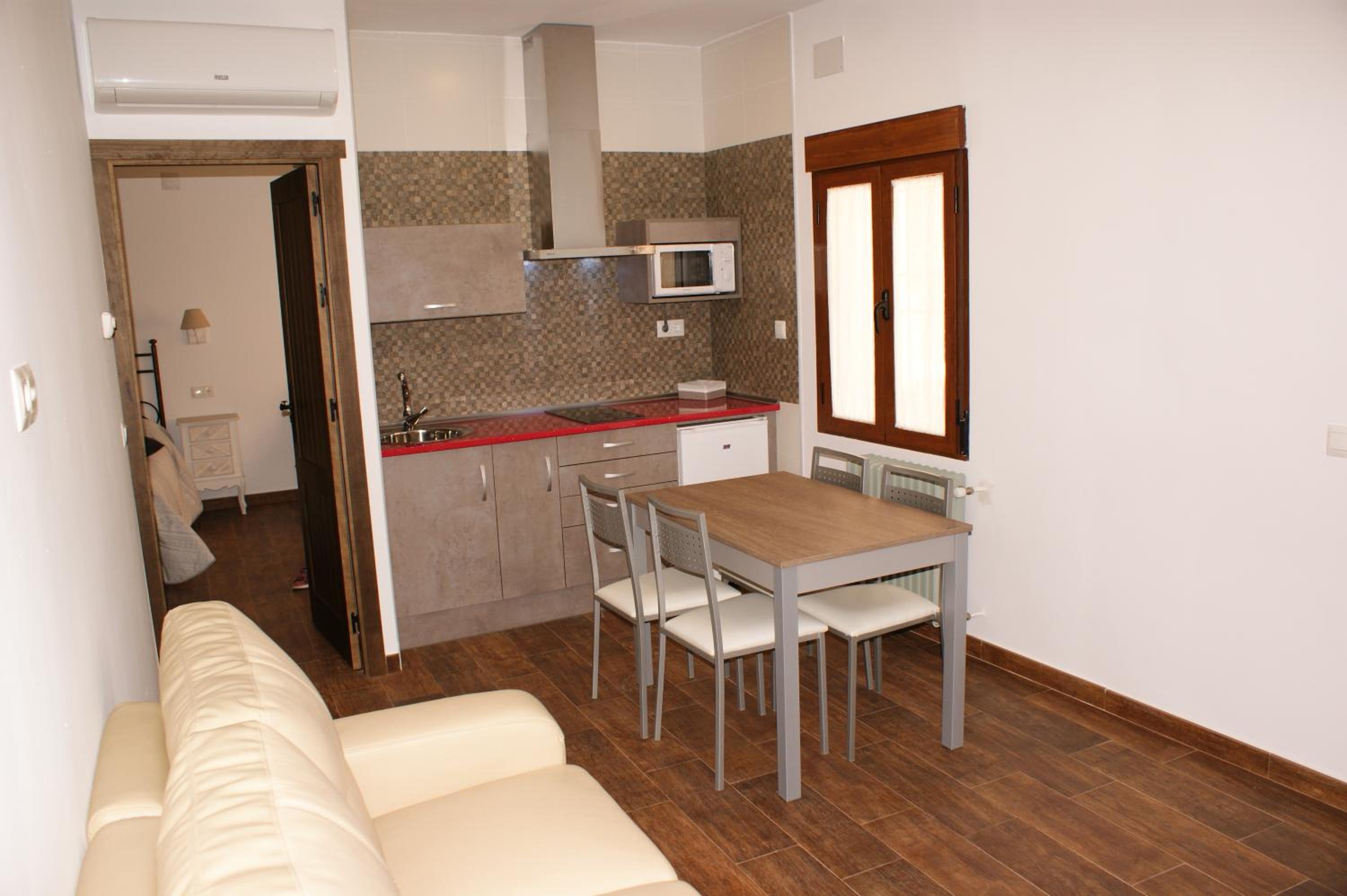 Two-Bedroom House photo 3