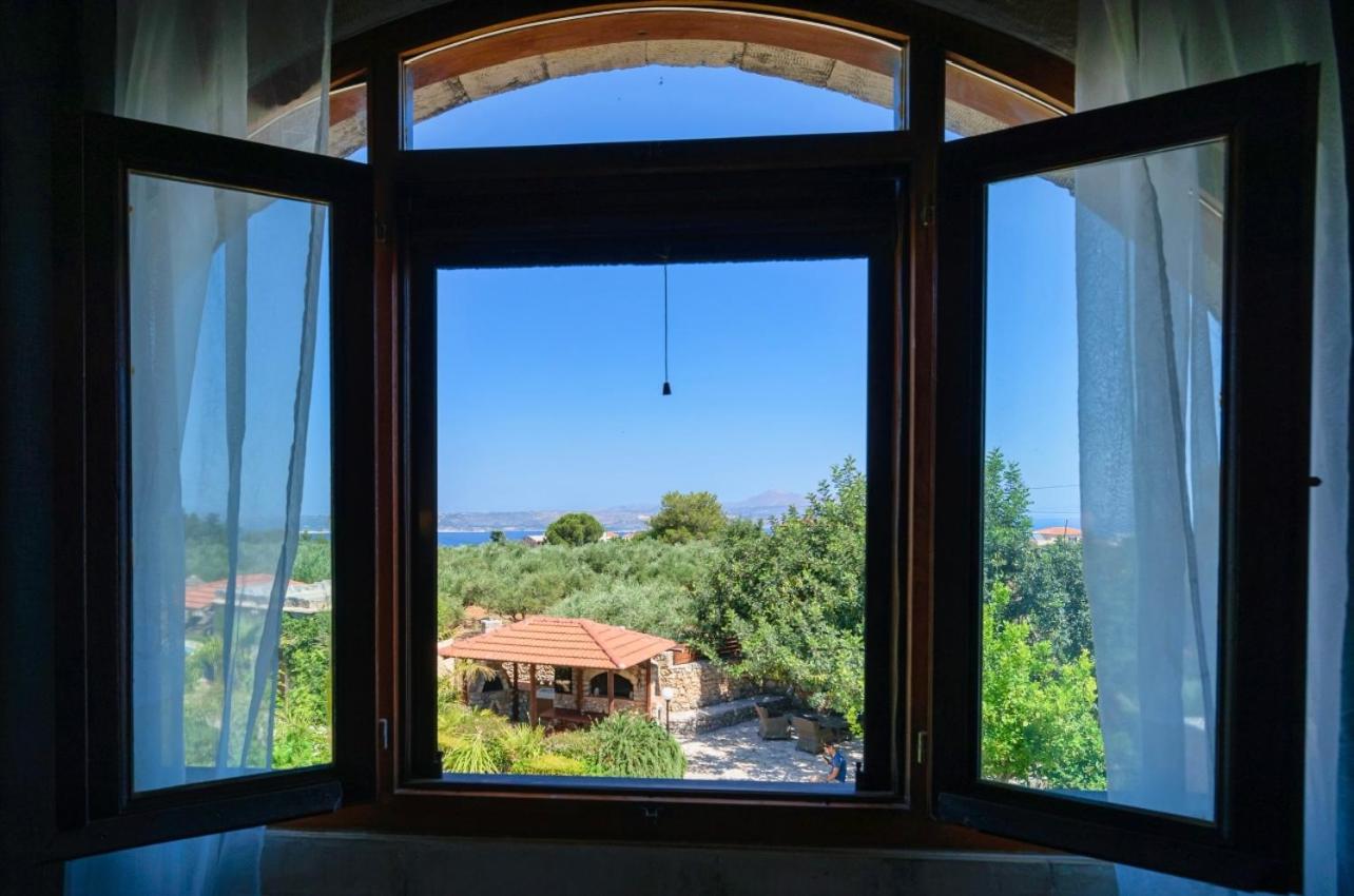 Villa with Private Pool photo 3