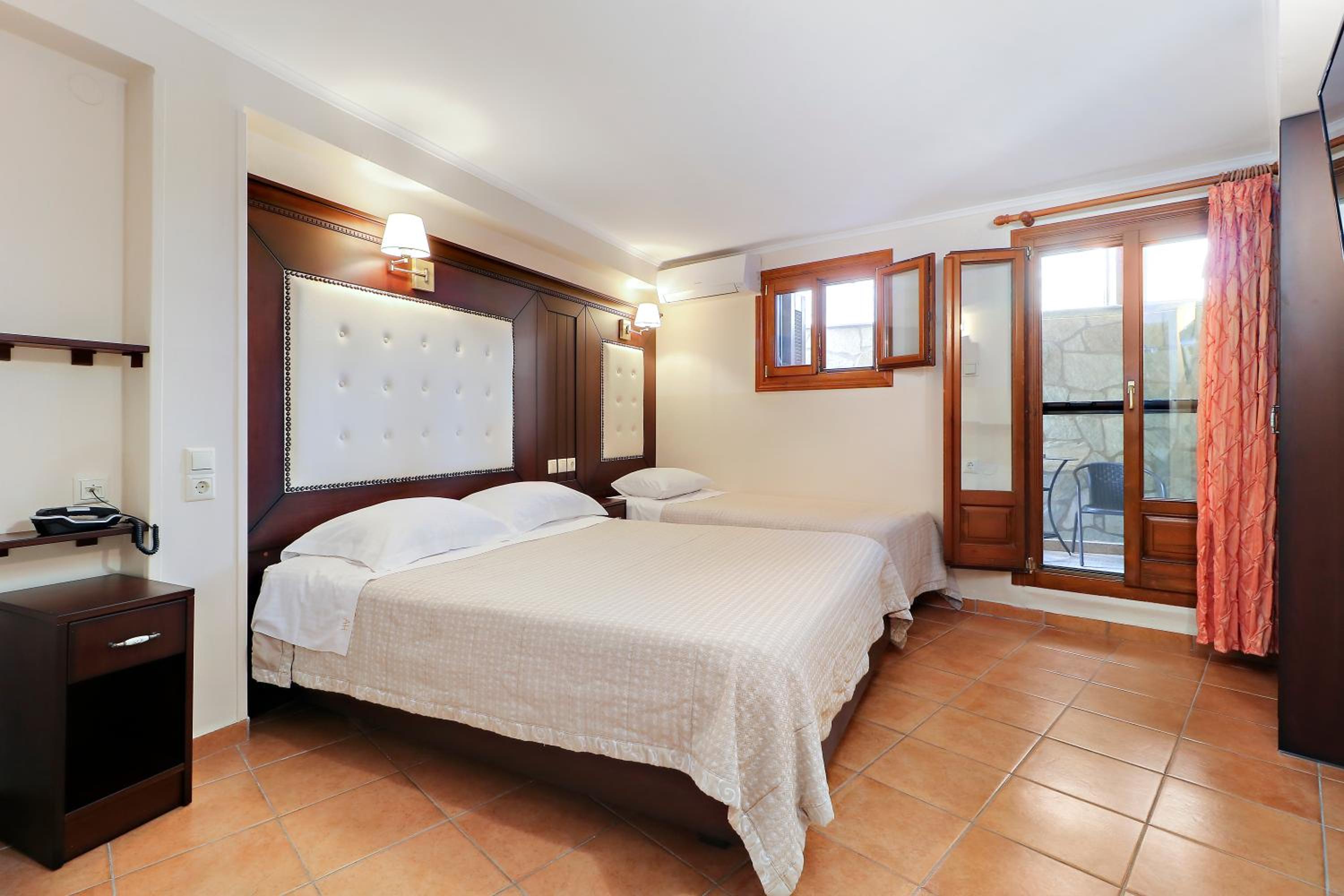 Standard Apartment - Photo 7