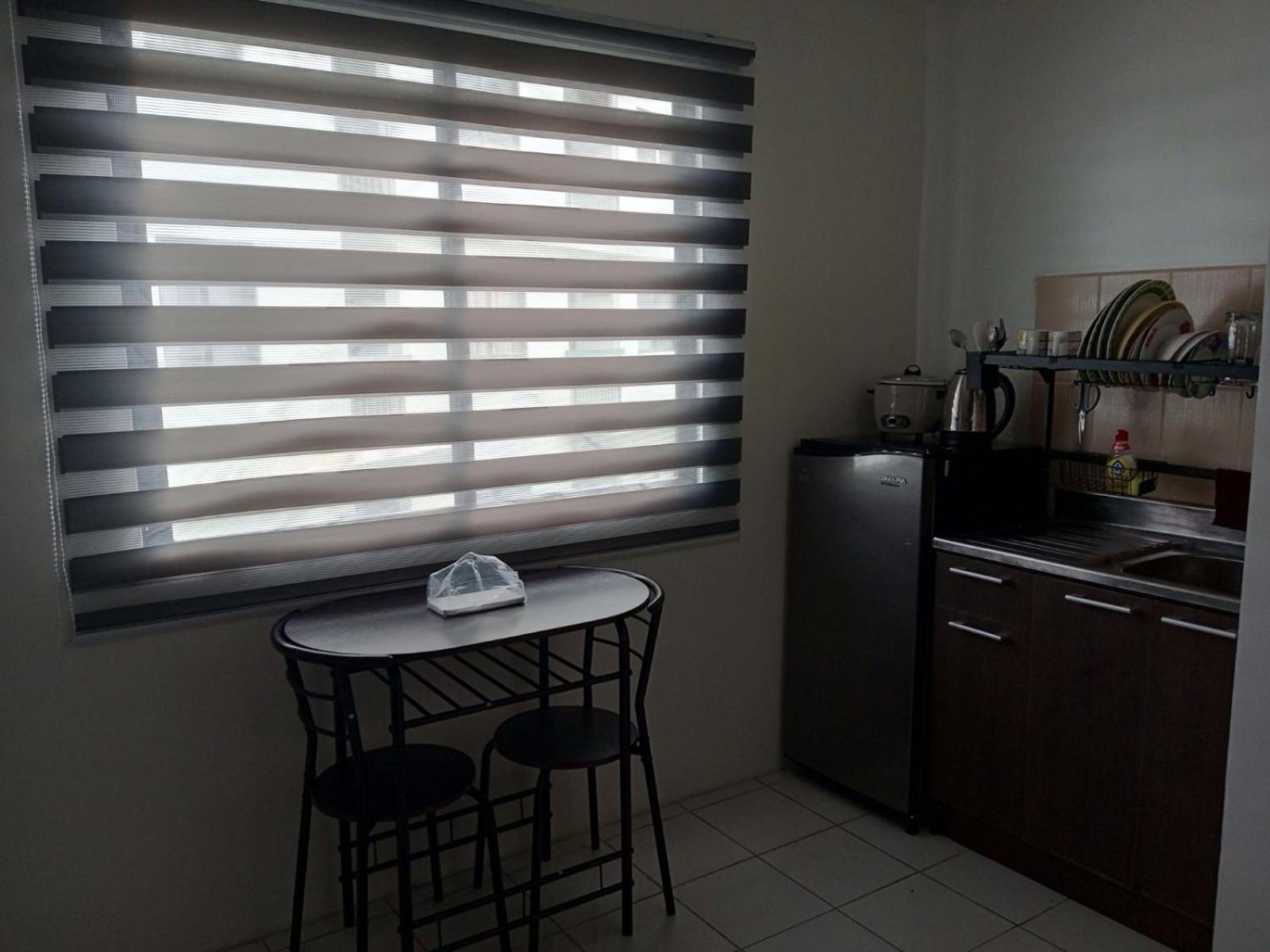 Apartment with Balcony photo 3