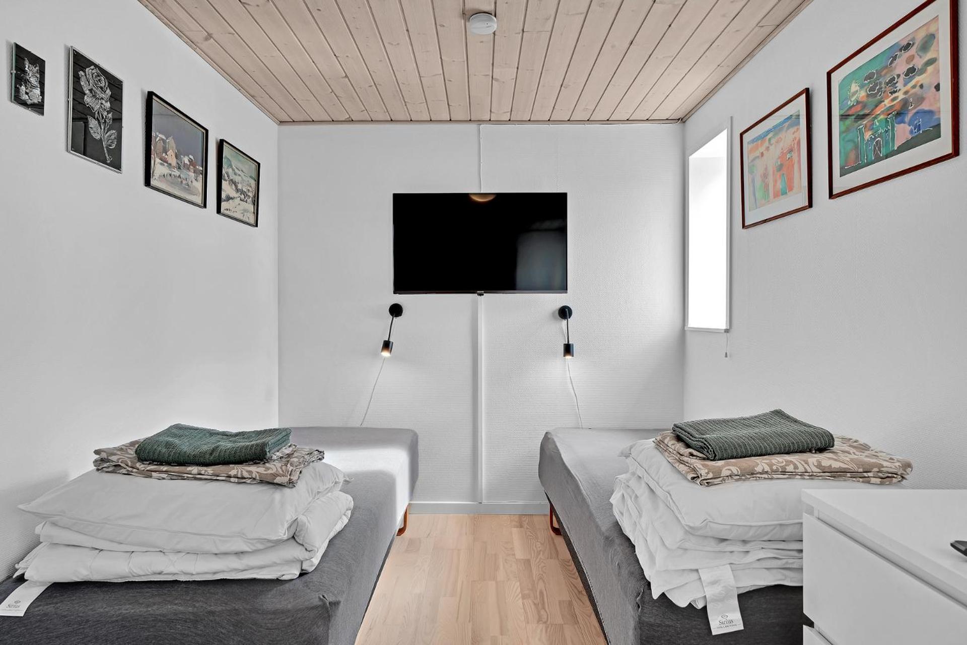 Double Room with Shared Bathroom