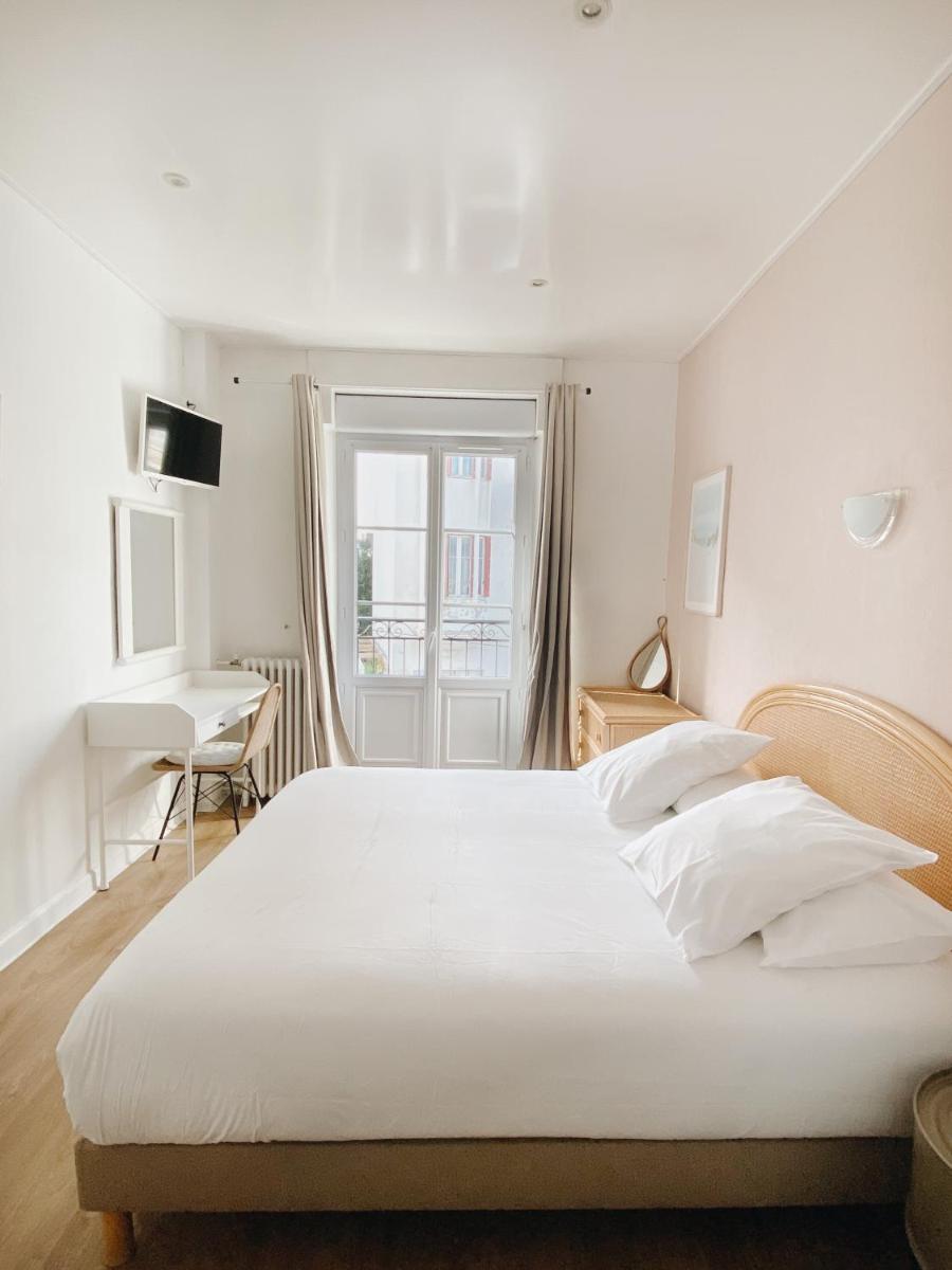Standard Double Room photo 1