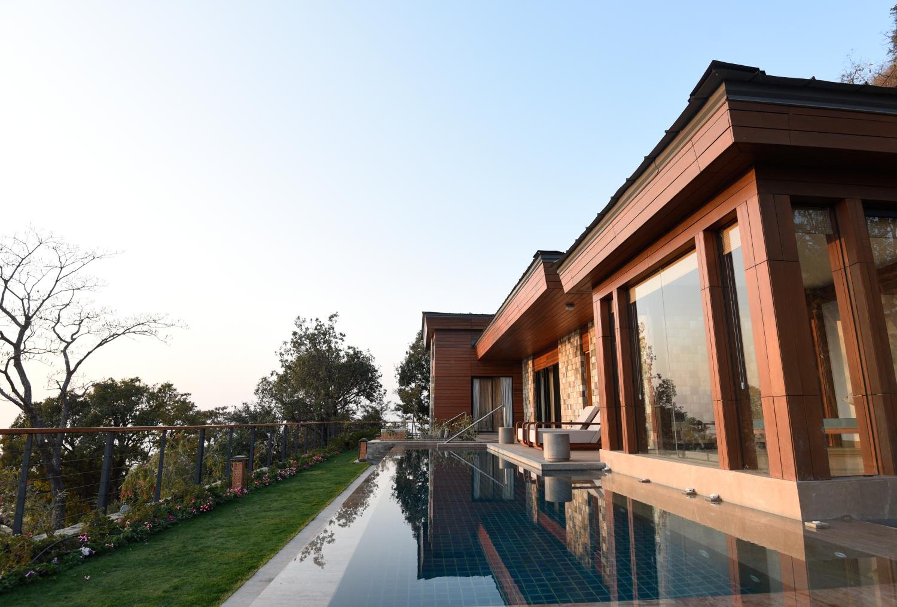 Royal Garden Villa with Balcony and Mountain View Royal Garden Villa with Balcony and Mountain View