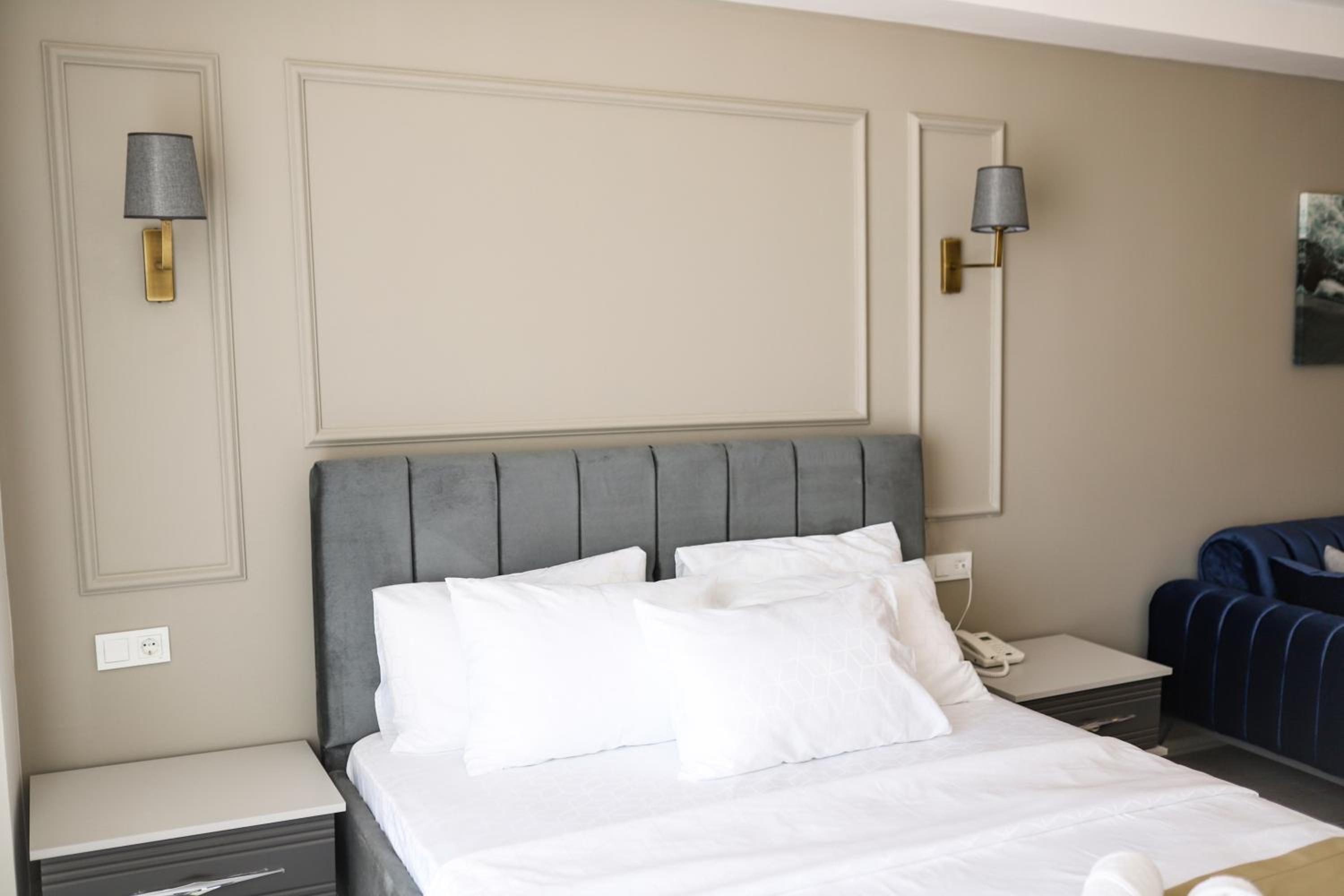 Economy Double Room - Photo 2