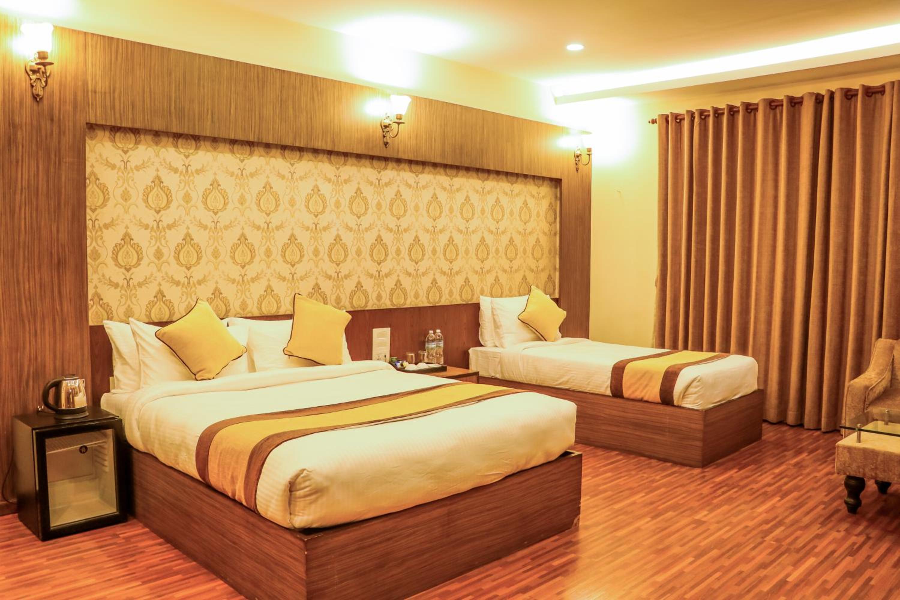 Deluxe Triple Room