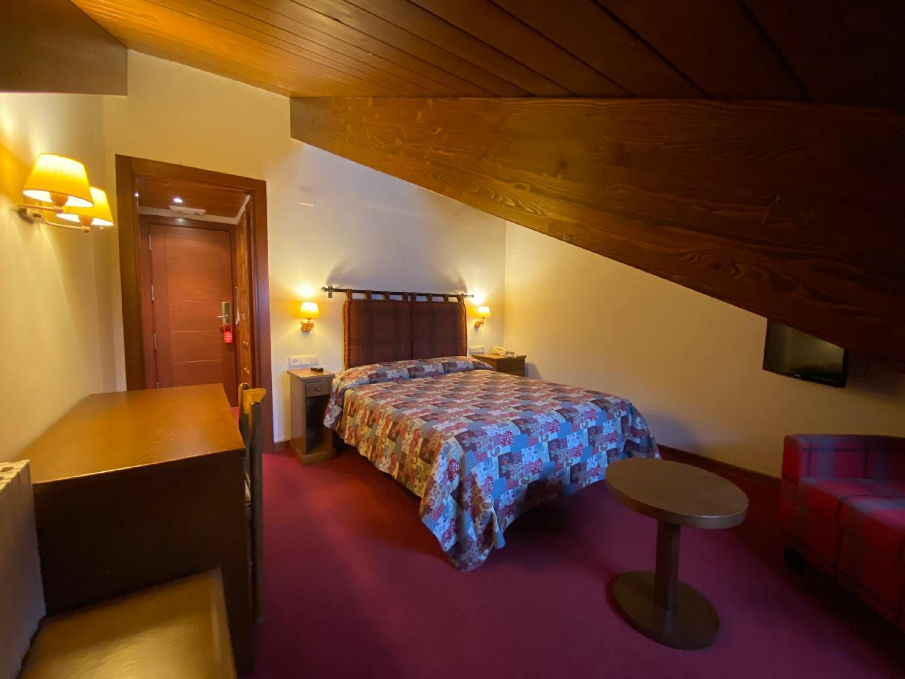 Habitación Doble Pequeña