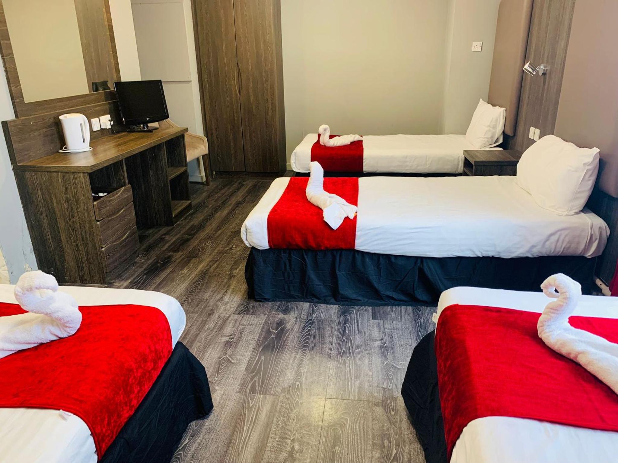 Quadruple Room photo 3