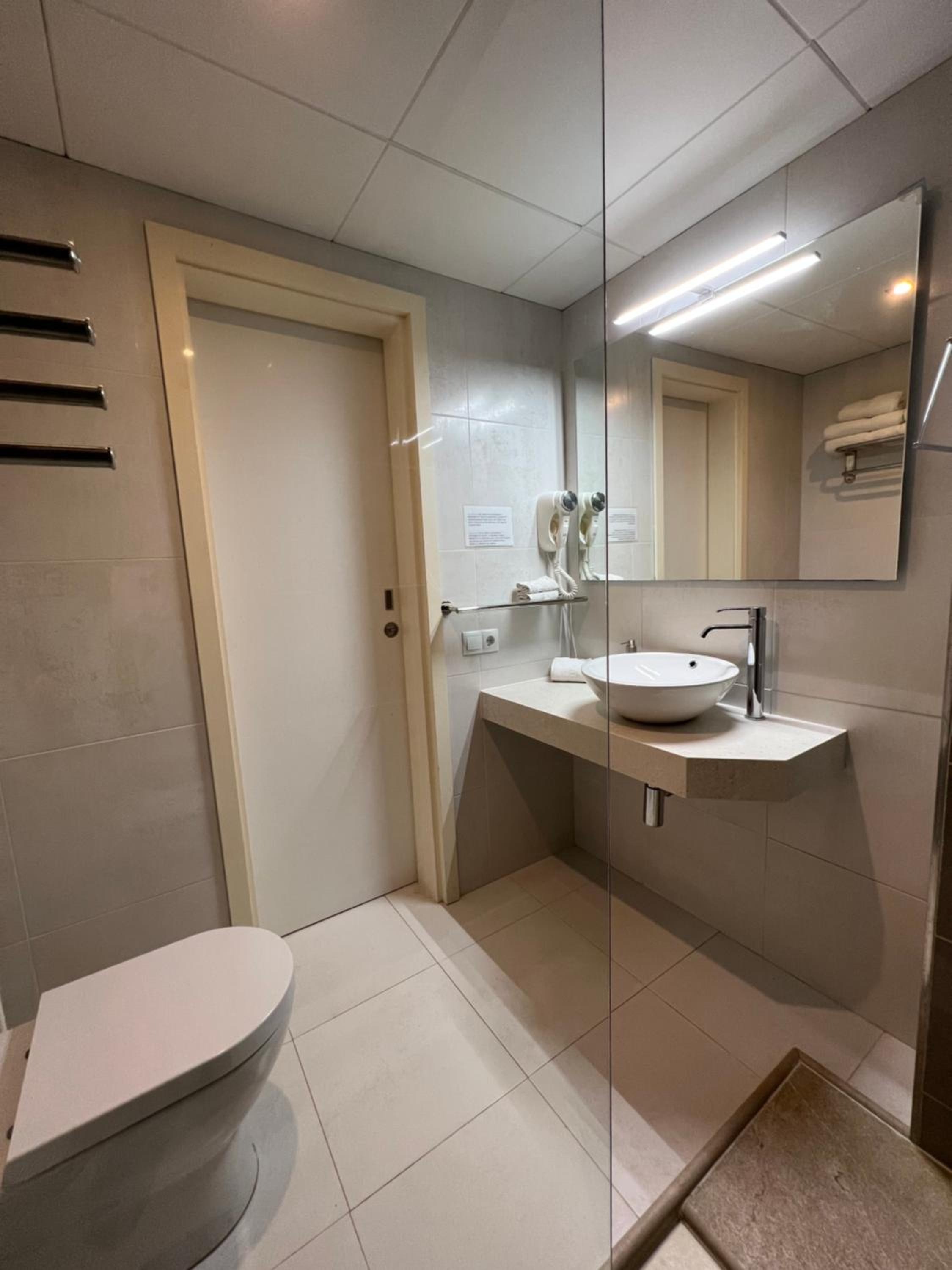 Two-Bedroom Apartment with Pool View (Ground Floor)	 photo 2