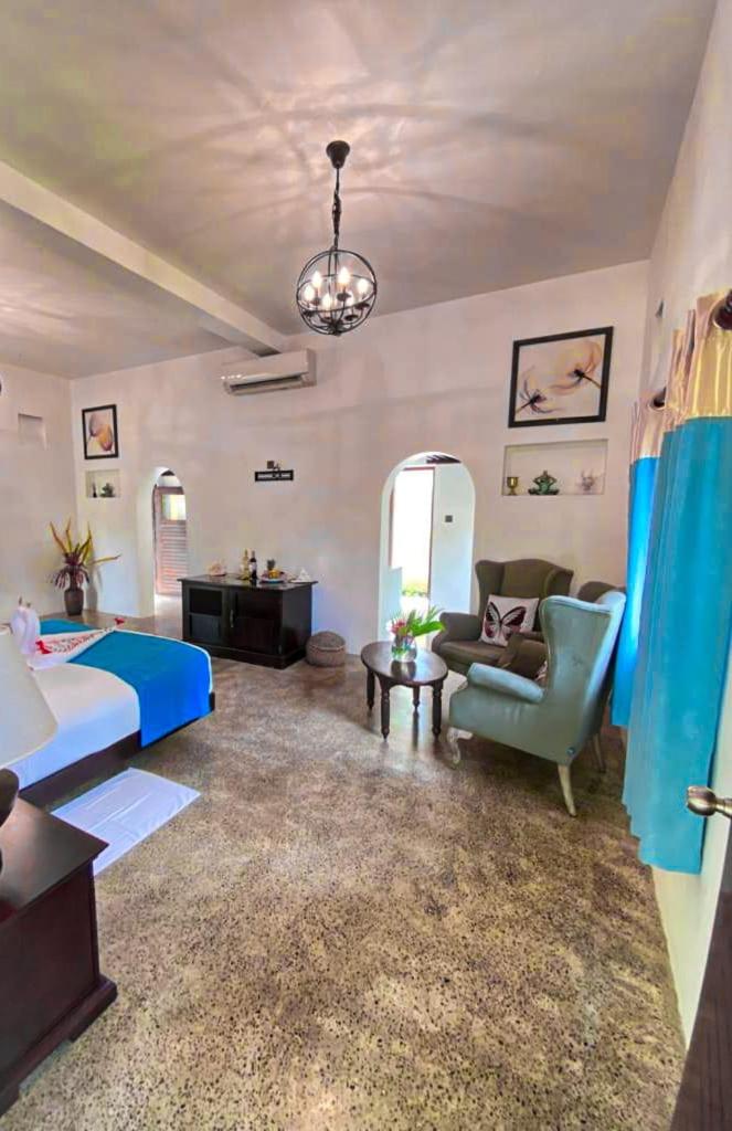 Honeymoon Chalet
