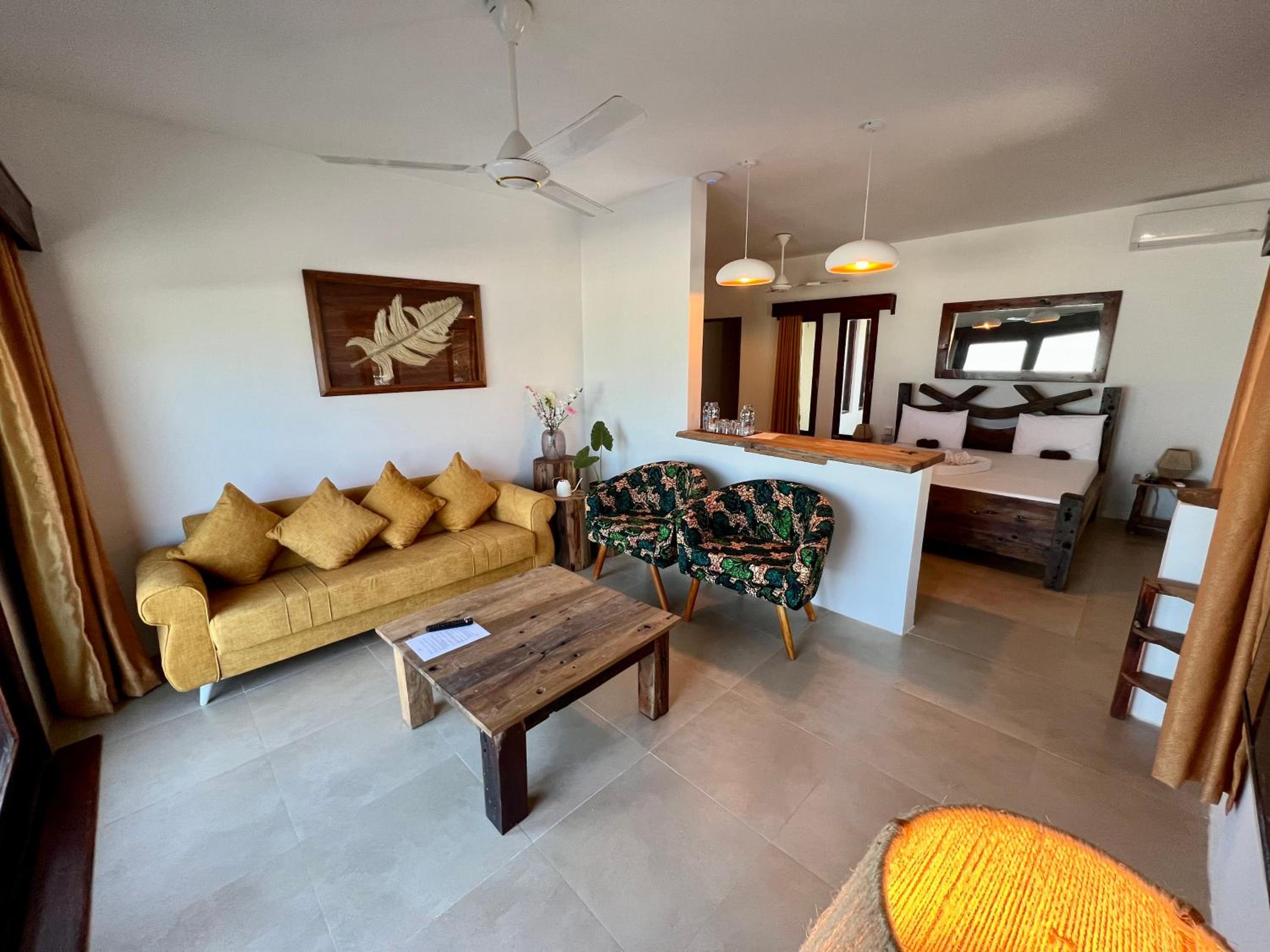 Villa - Beach Front