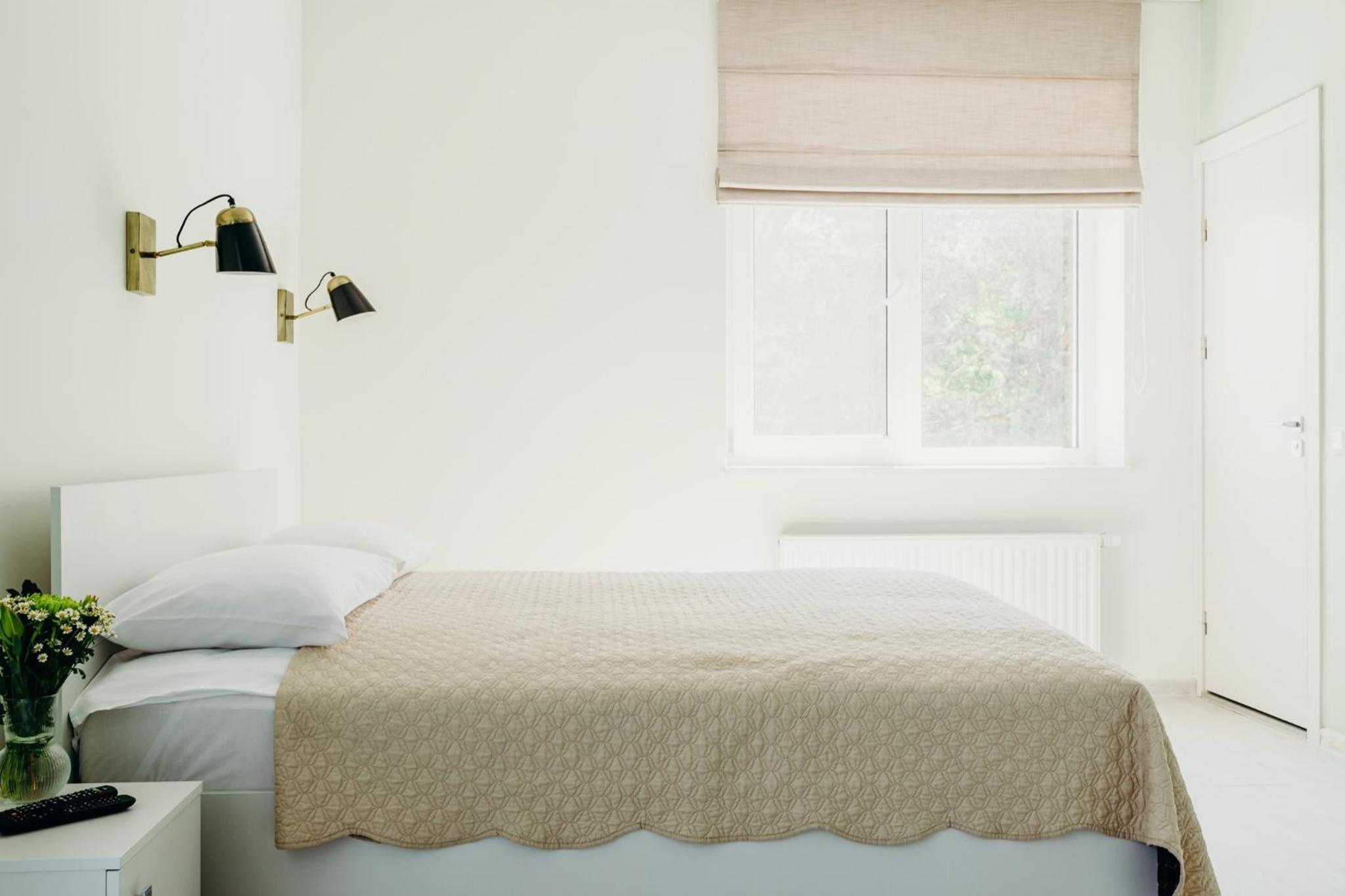 Double Room with Balcony - Photo 15
