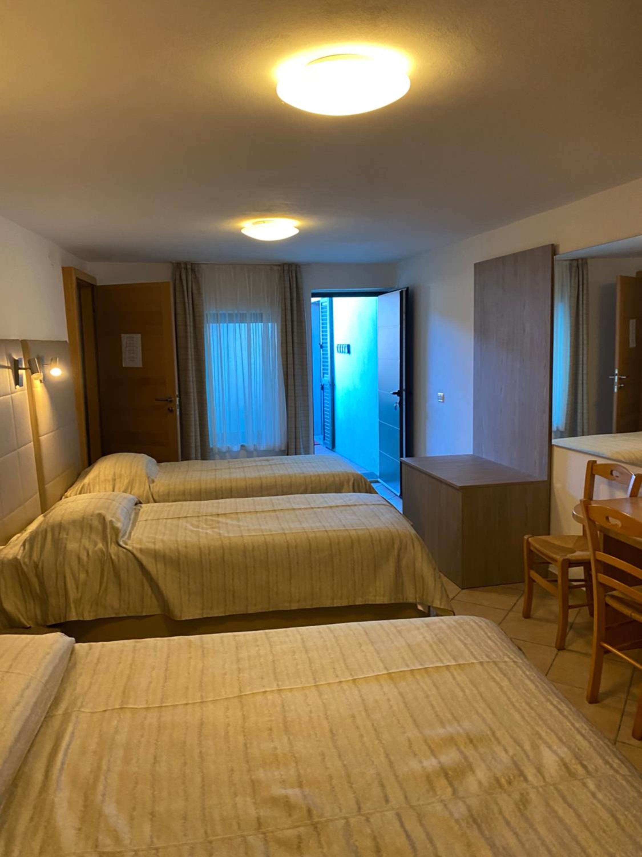 Standard Quadruple Room photo 3