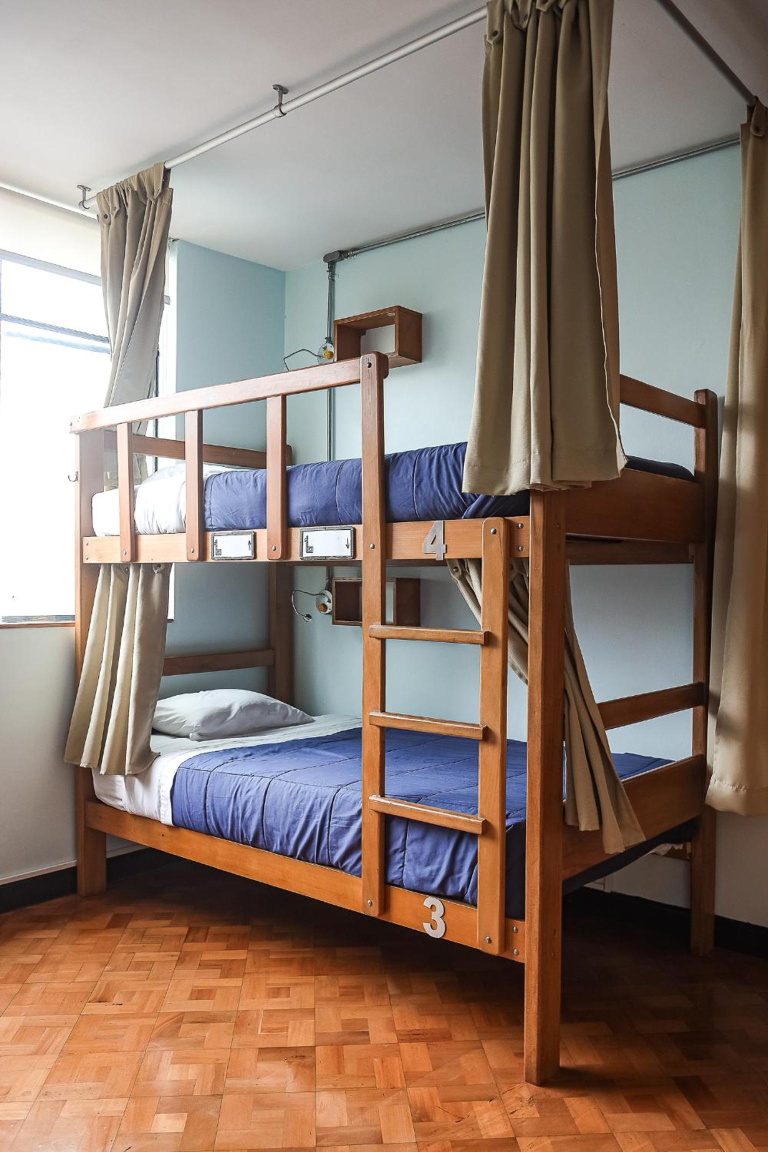 Bed in 4-Bed Mixed Dormitory Room photo 2