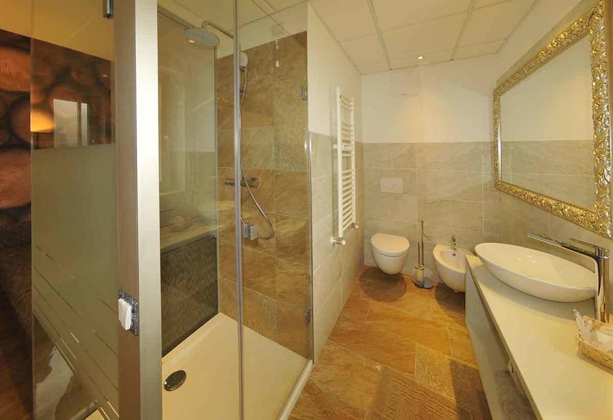 Superior Deluxe Double Room  - Photo 13