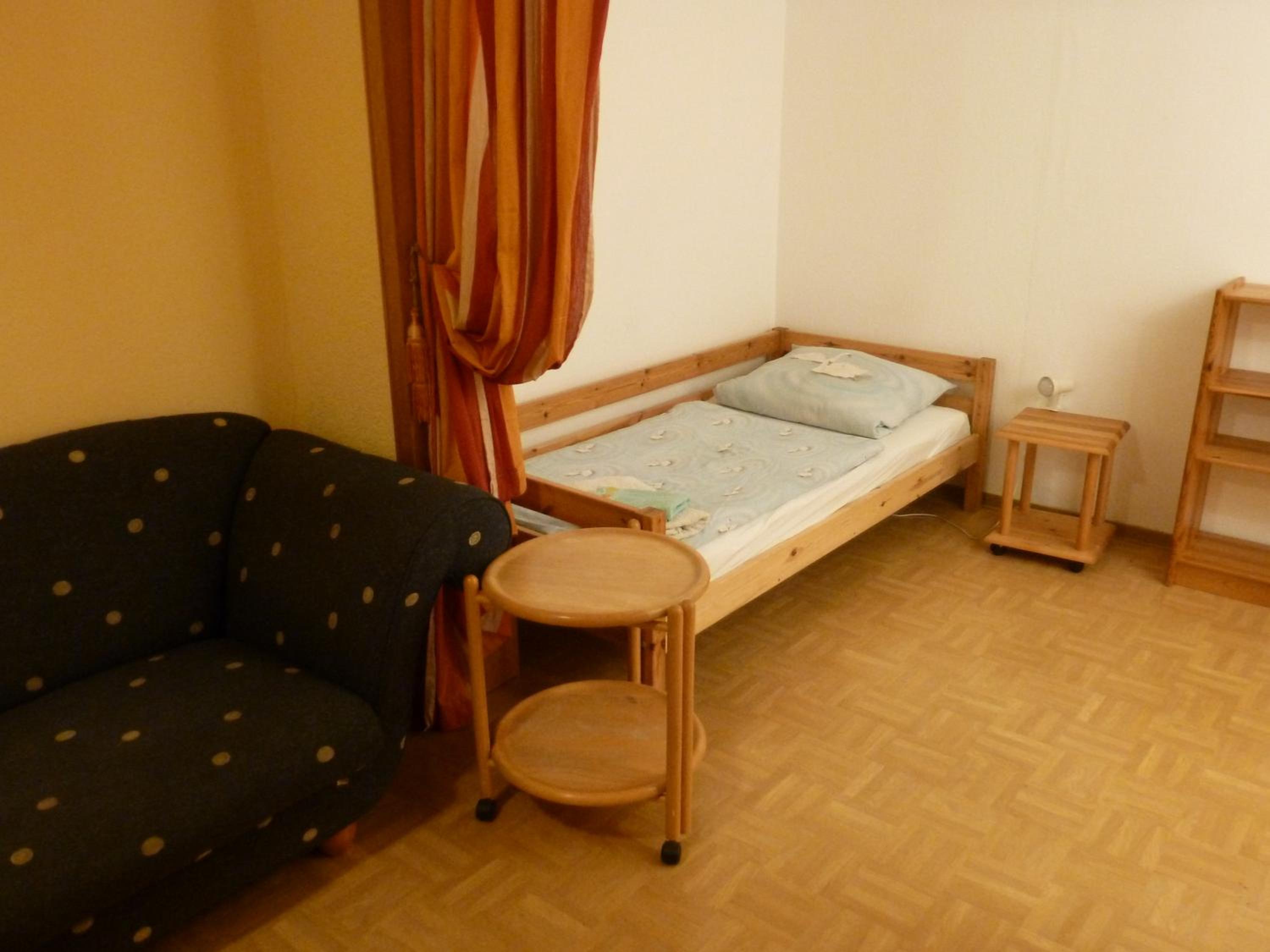 Apartment photo 2