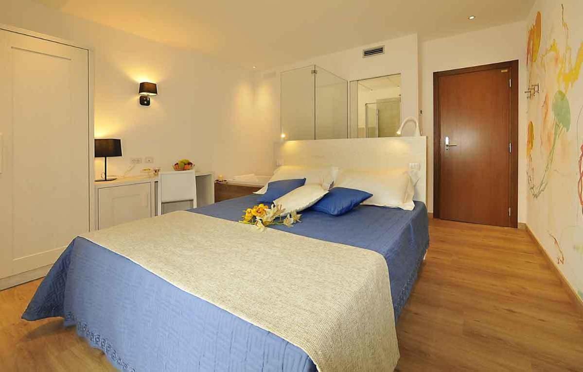 Superior Deluxe Double Room with Whirlpool - Photo 2