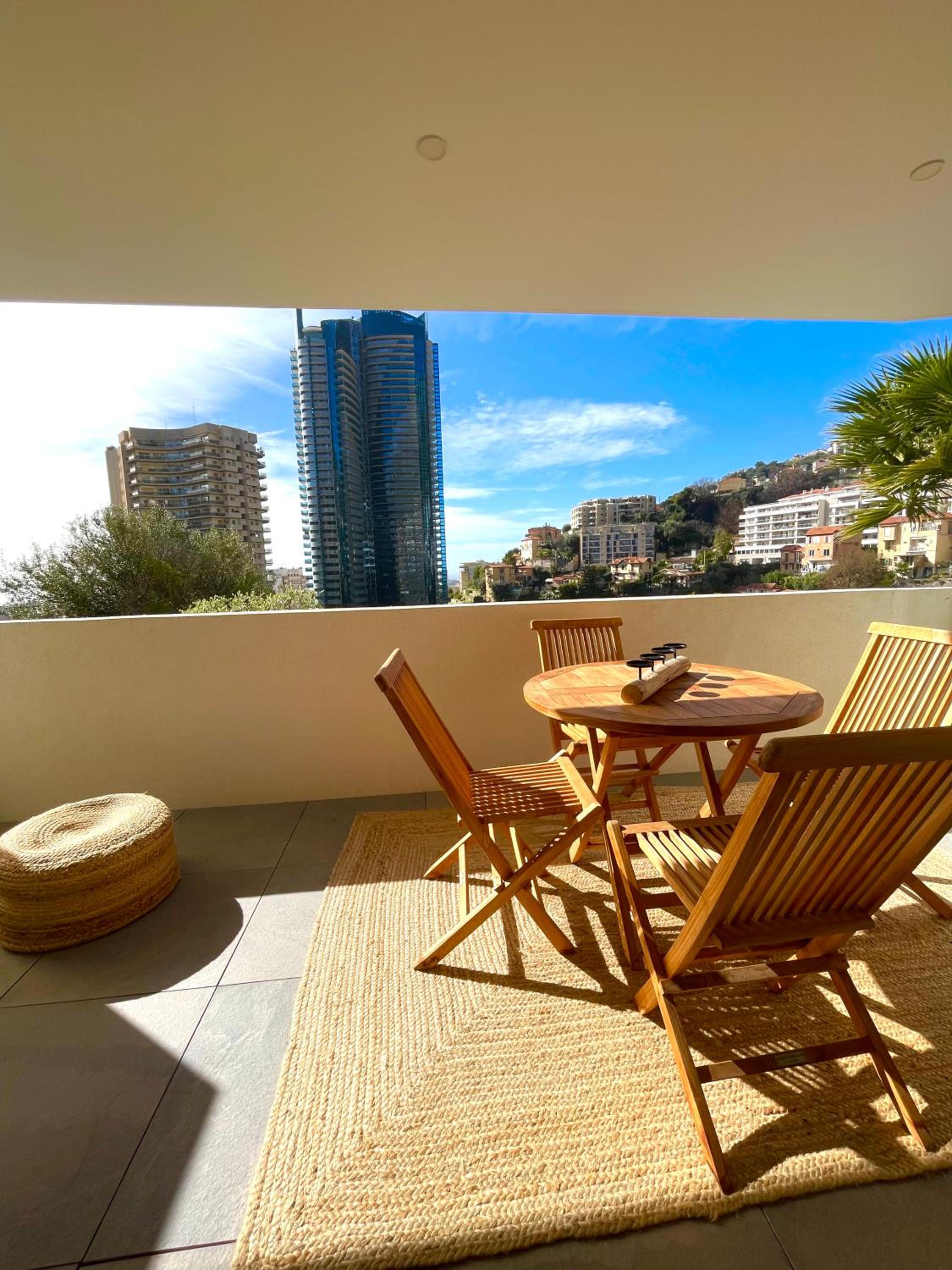 Balcony & Terrace