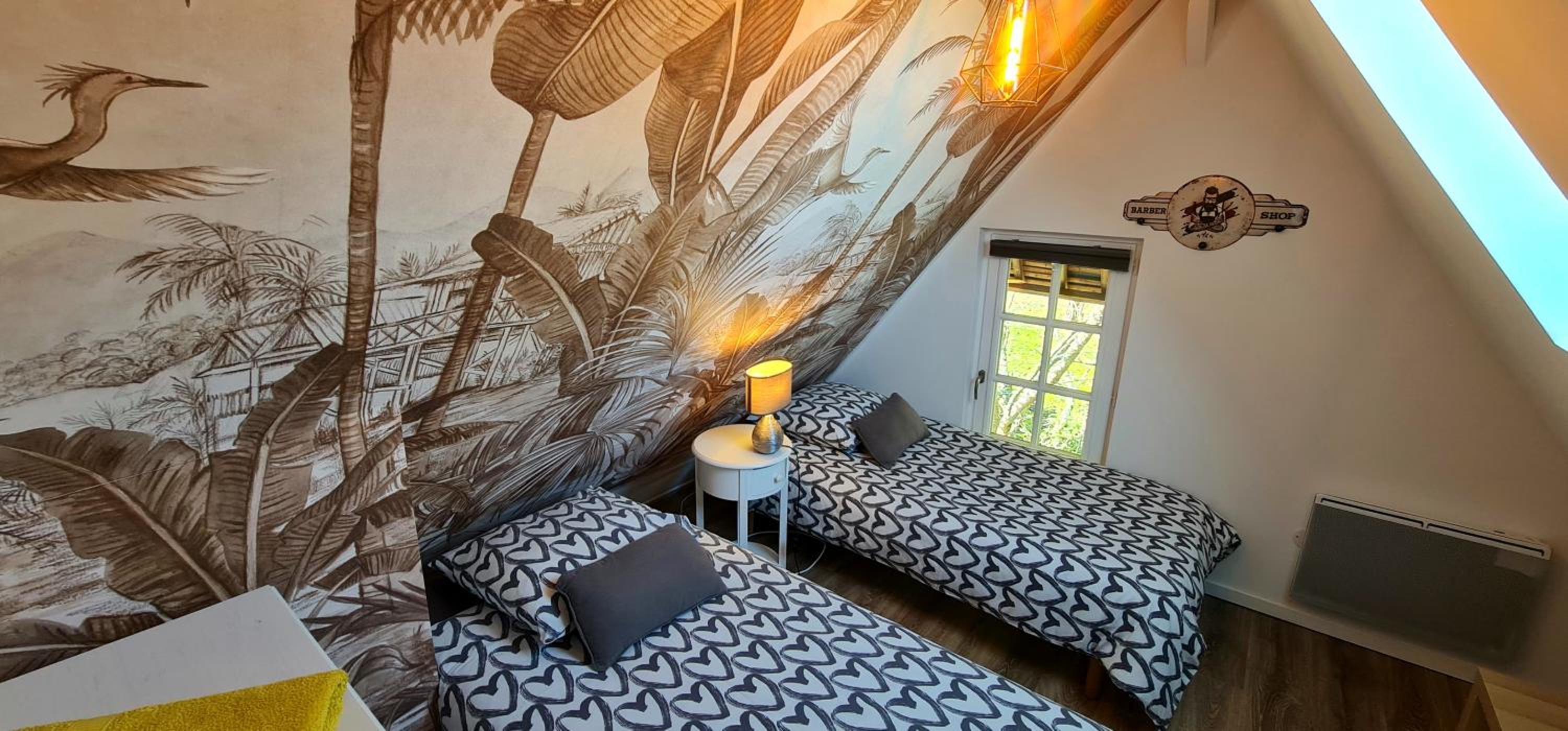 Two-Bedroom House - Photo 14