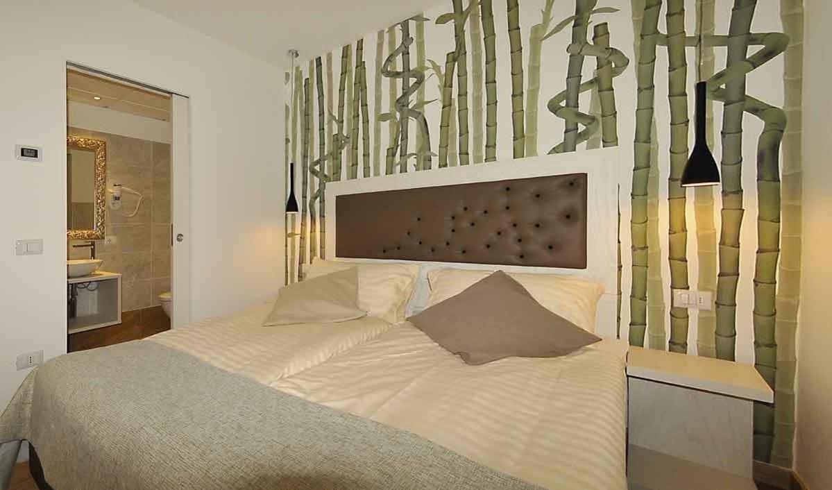 Deluxe Double Room - Photo 3