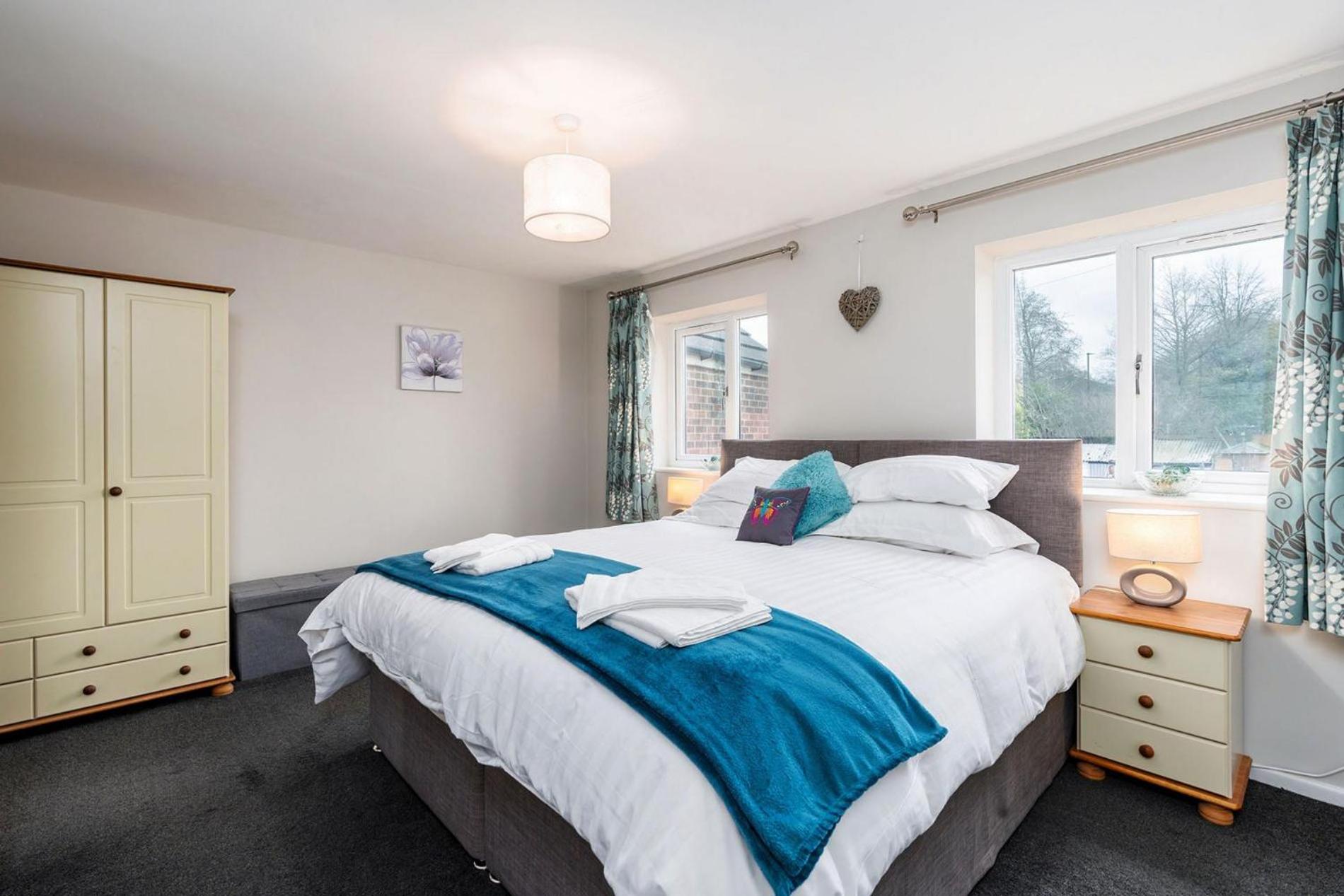 Three-Bedroom House photo 1