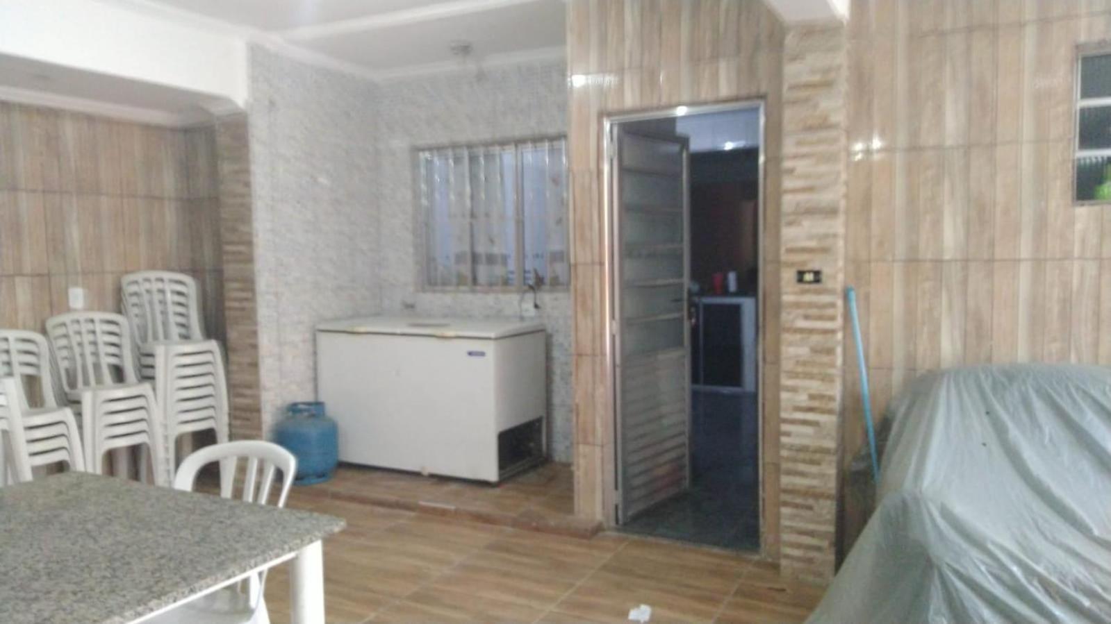 Two-Bedroom House photo 2