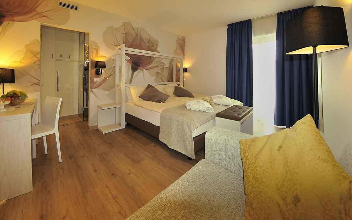 Deluxe Double Room - Photo 6