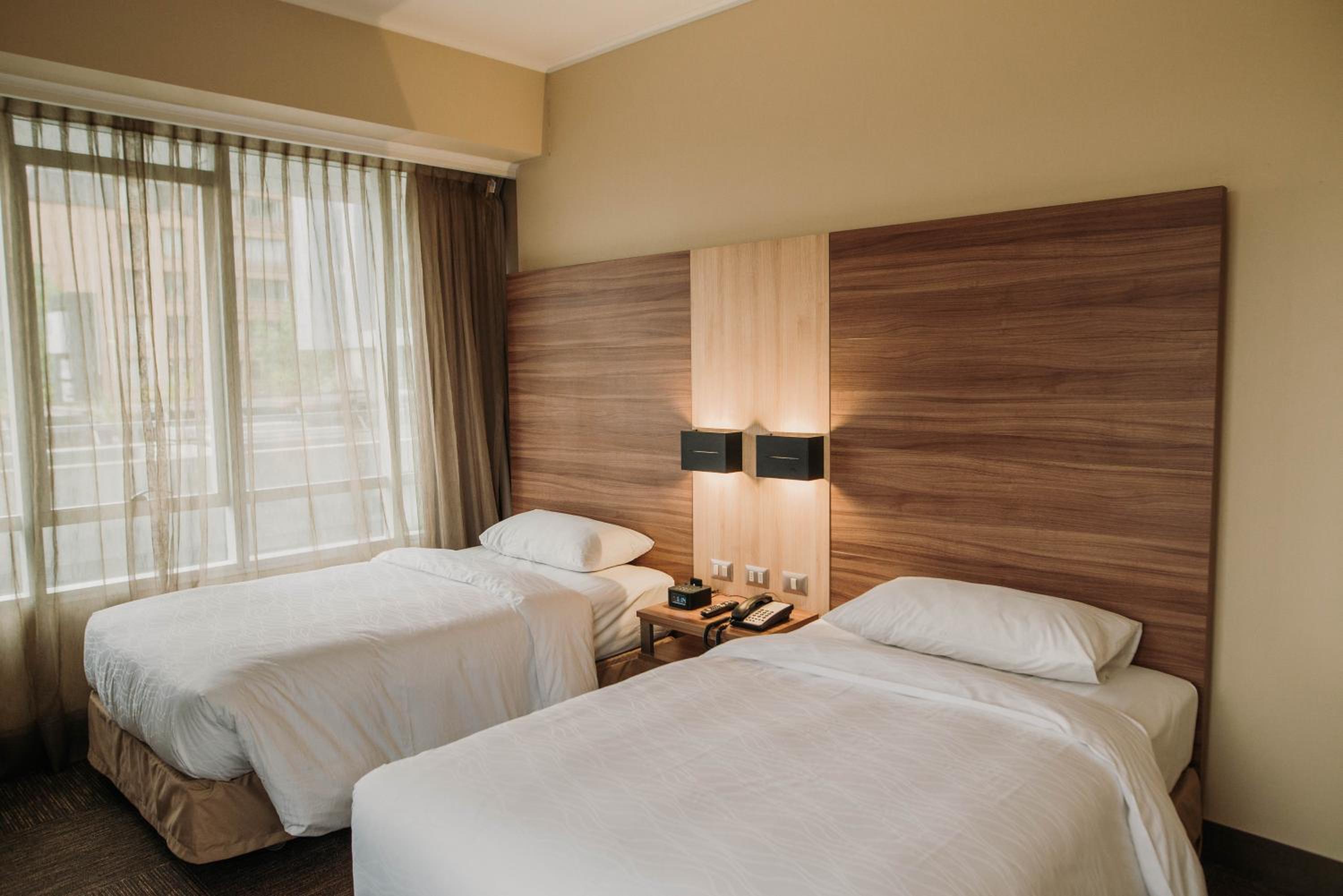 Standard Twin Room photo 1
