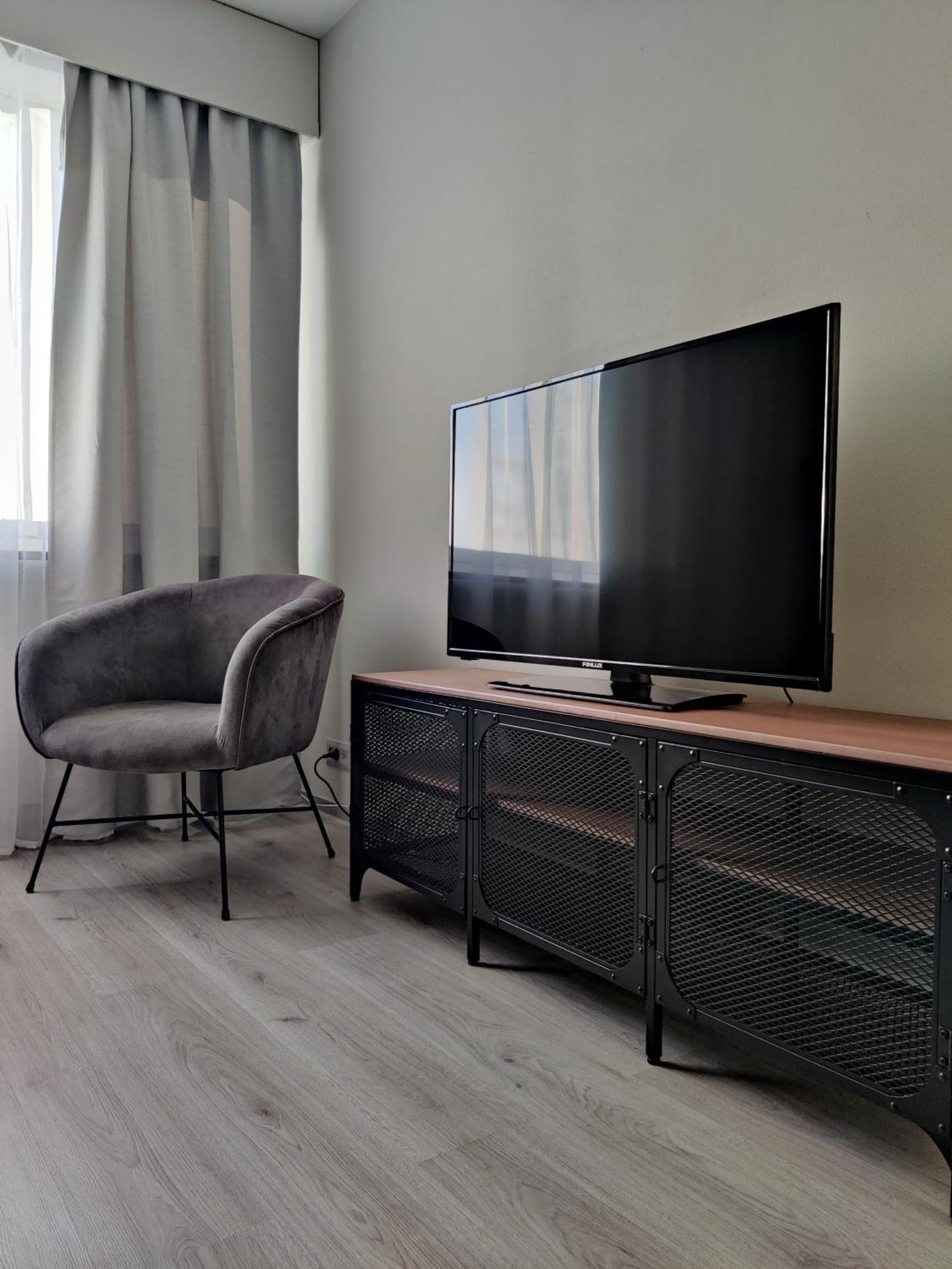 Superior Apartment - Photo 2