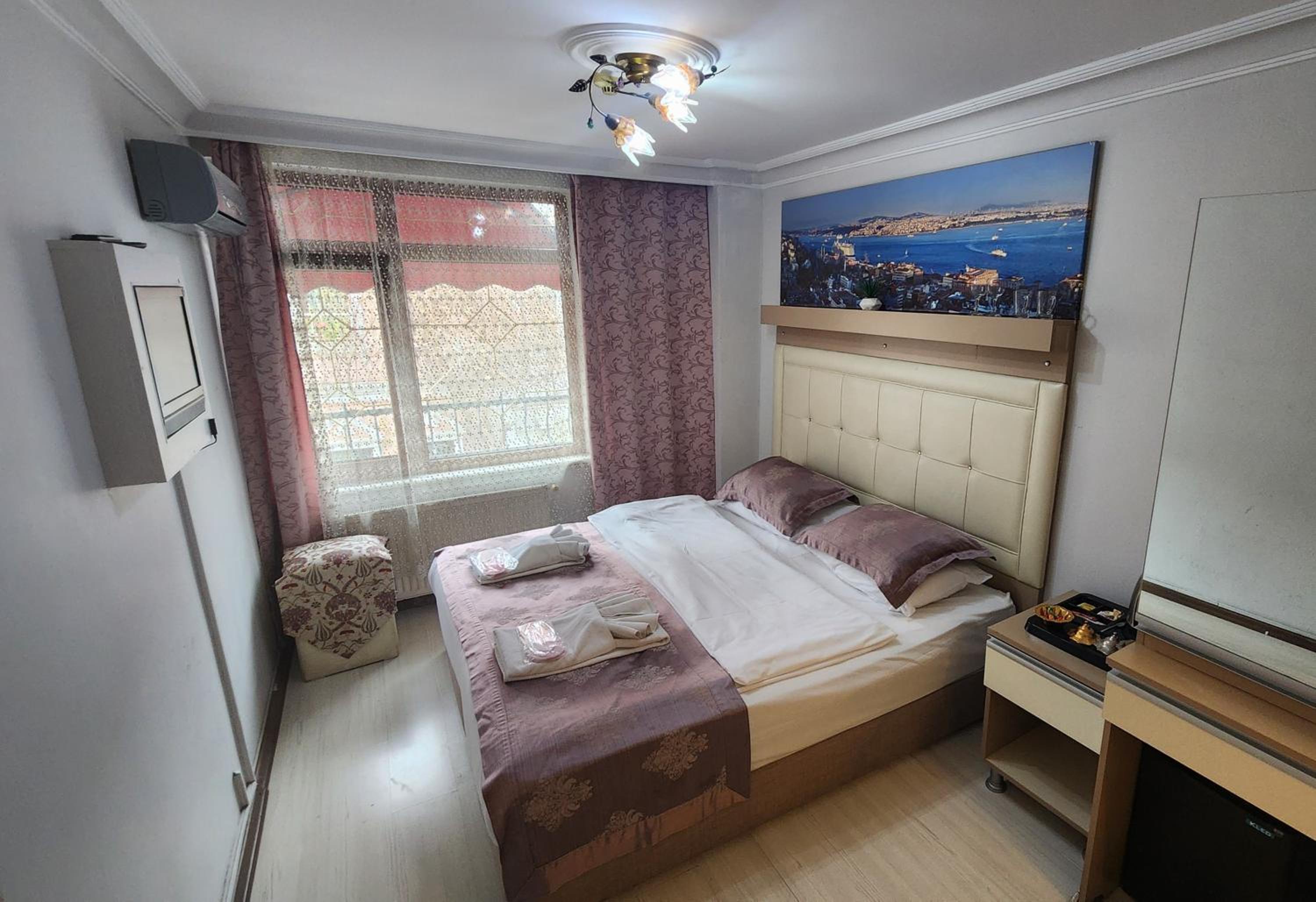 Standard Double Room photo 2