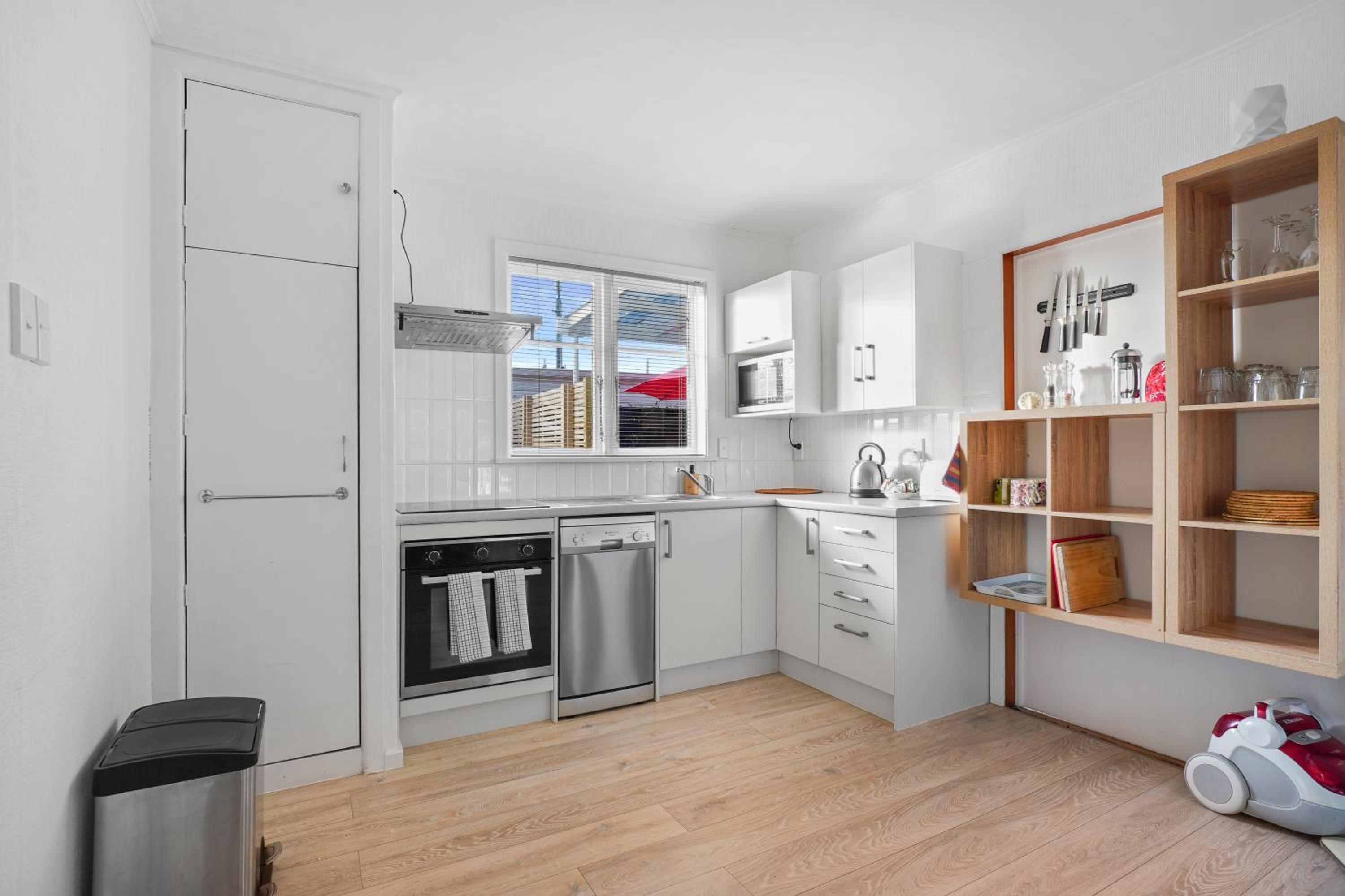 Three-Bedroom House - Photo 28