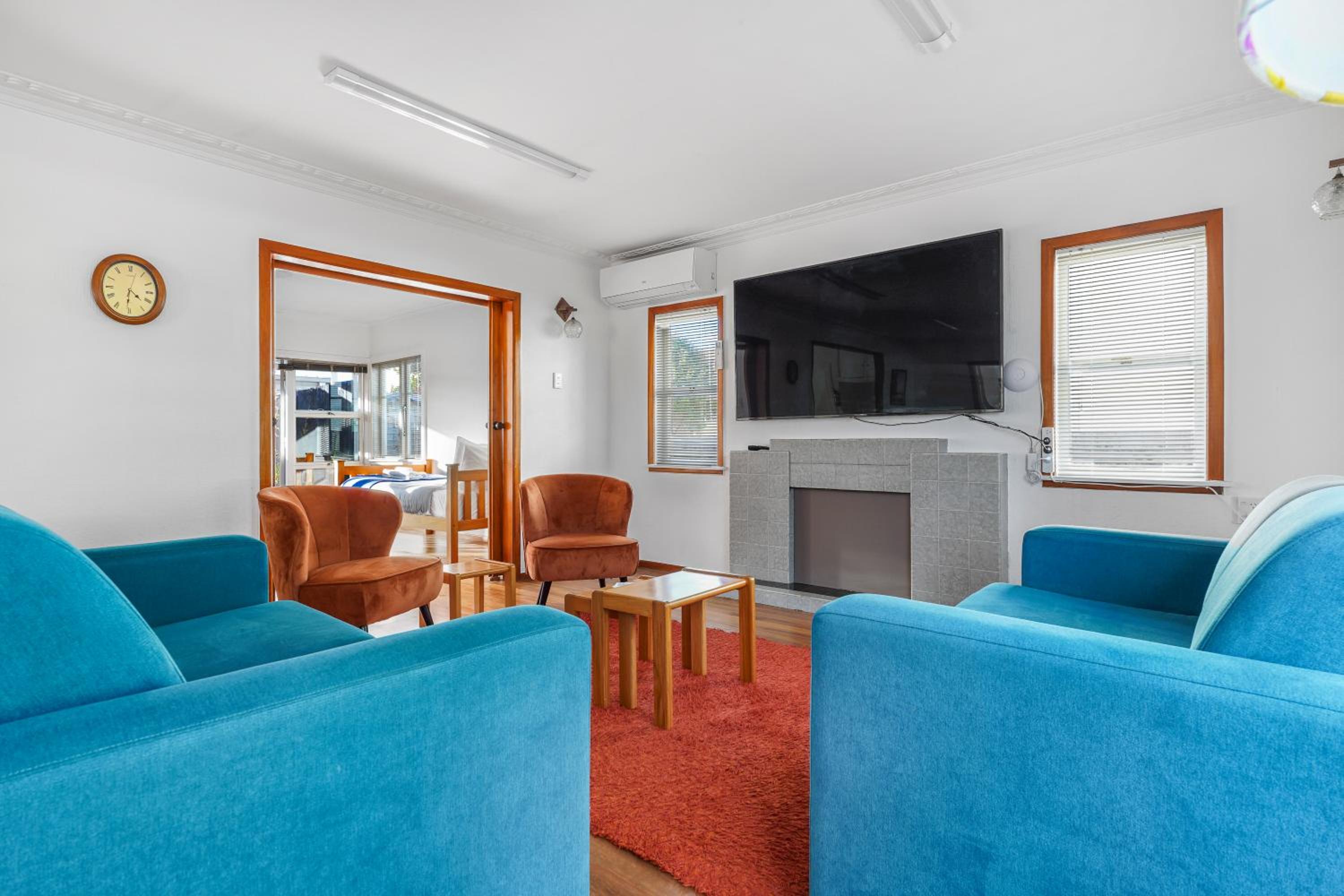 Three-Bedroom House - Photo 7
