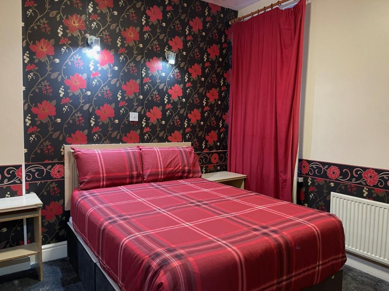 Standard Triple Room - Photo 5