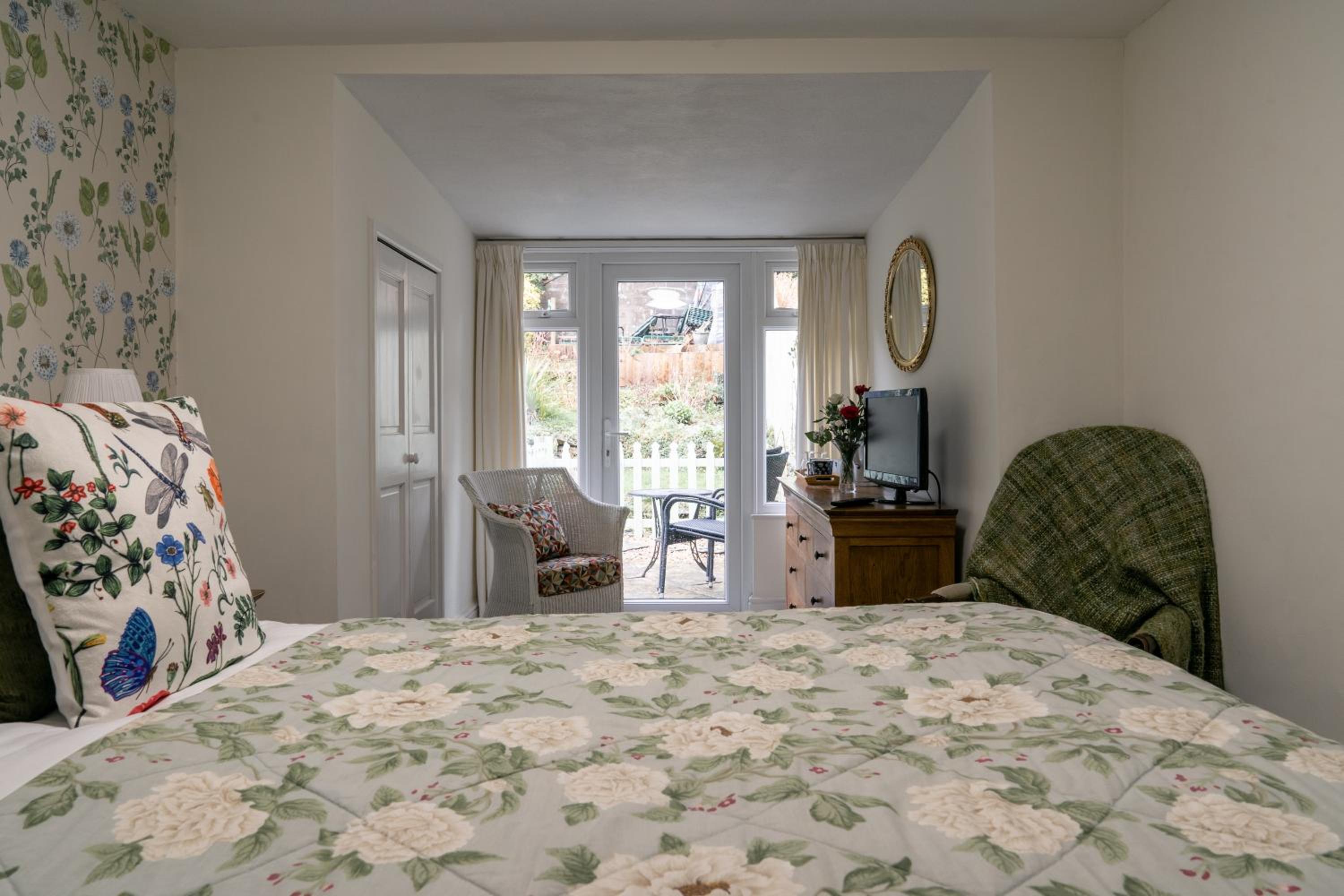 King Room with Garden View photo 1
