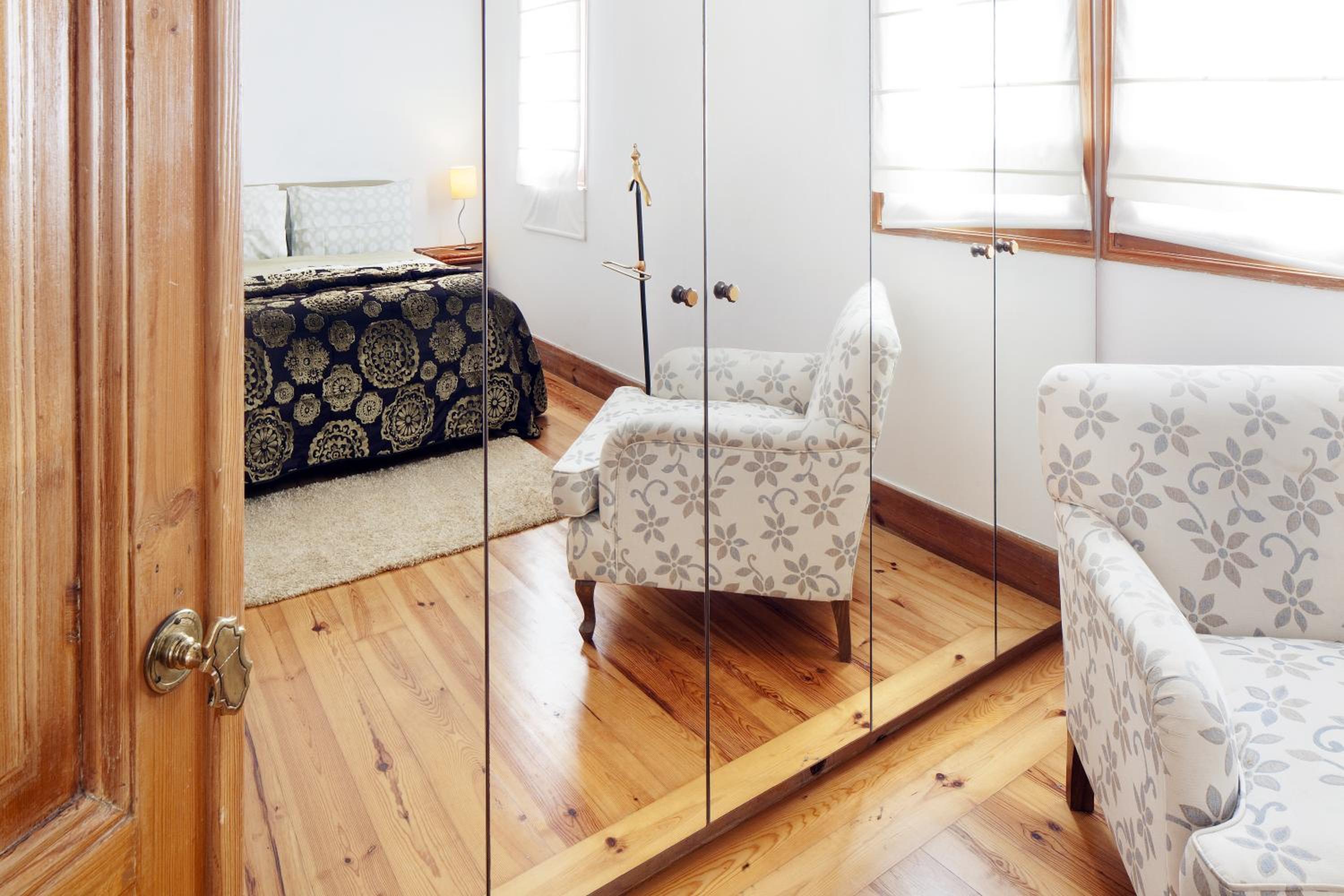One-Bedroom Apartment with Terrace photo 1