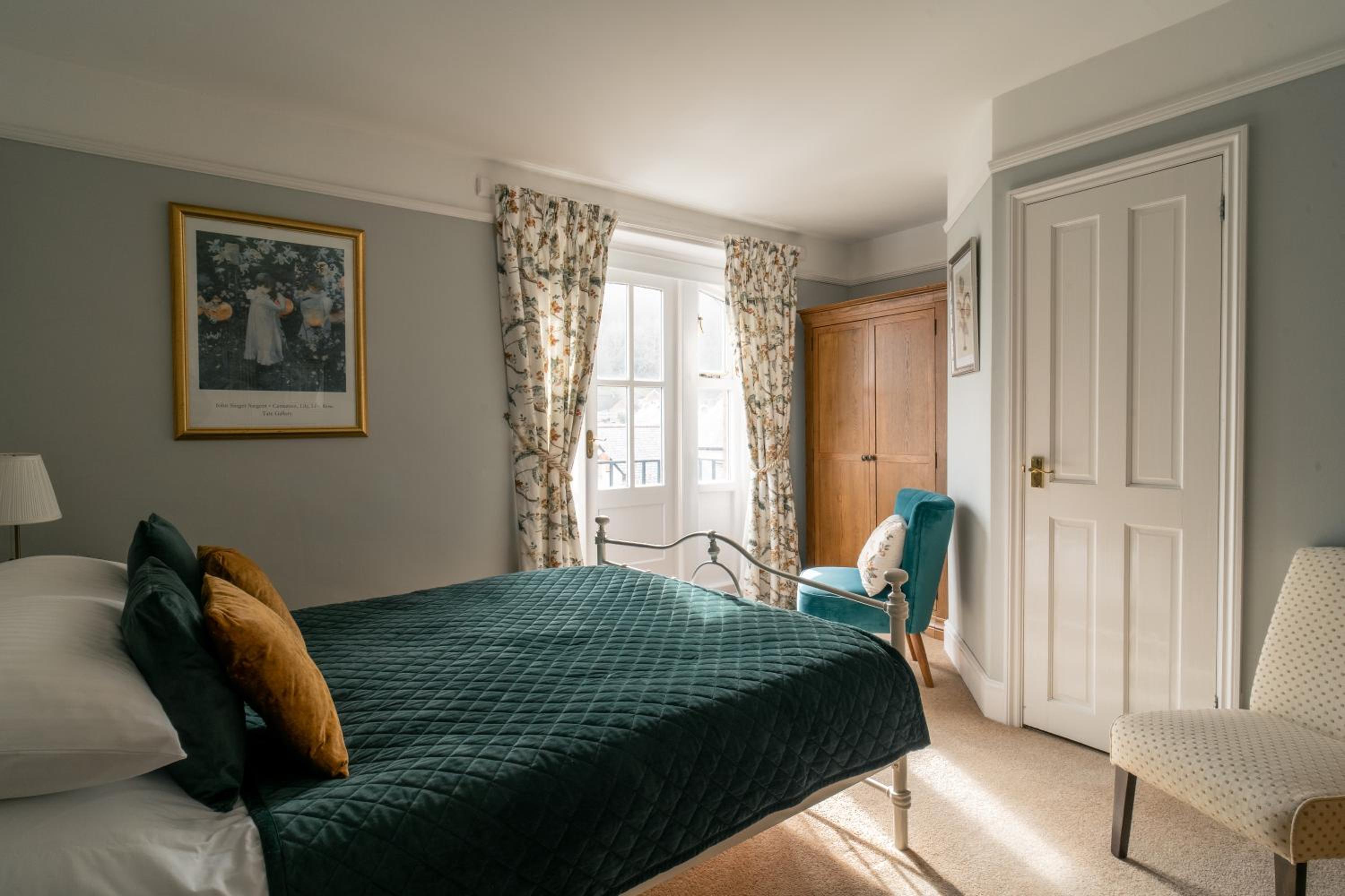 Deluxe King Room photo 1