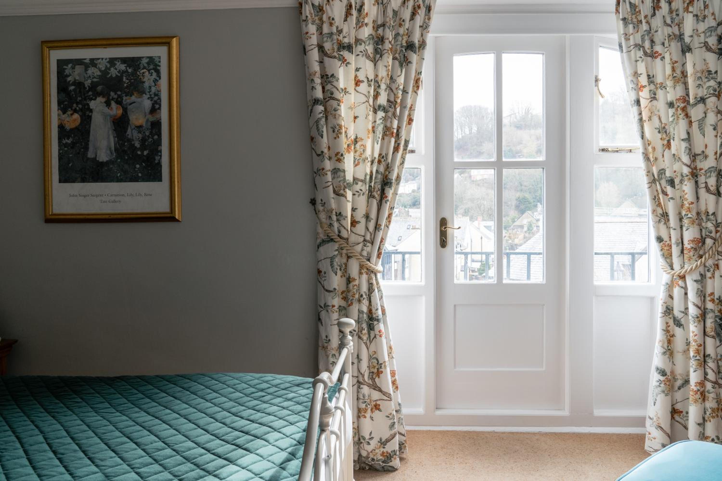 Deluxe King Room photo 3