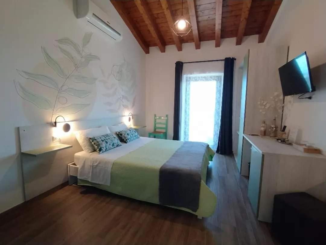 Double Room with Terrace