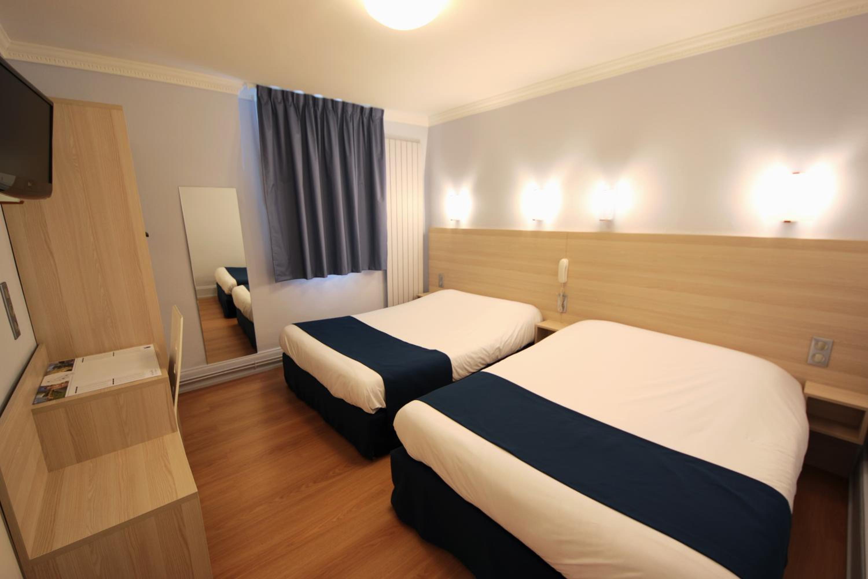 Quadruple Room photo 1