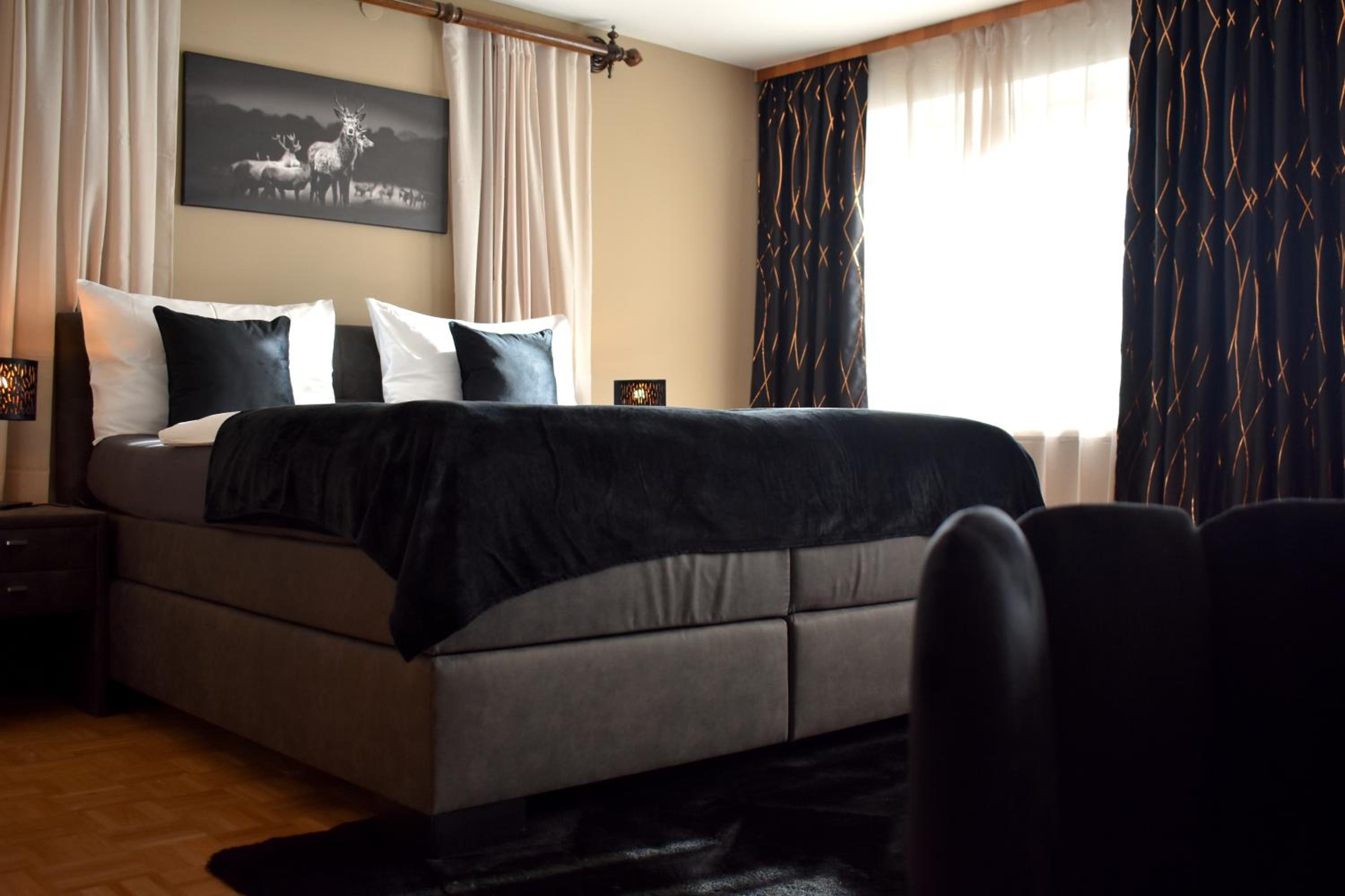 Large Double Room photo 3