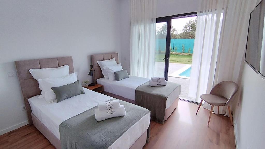 Villa photo 1