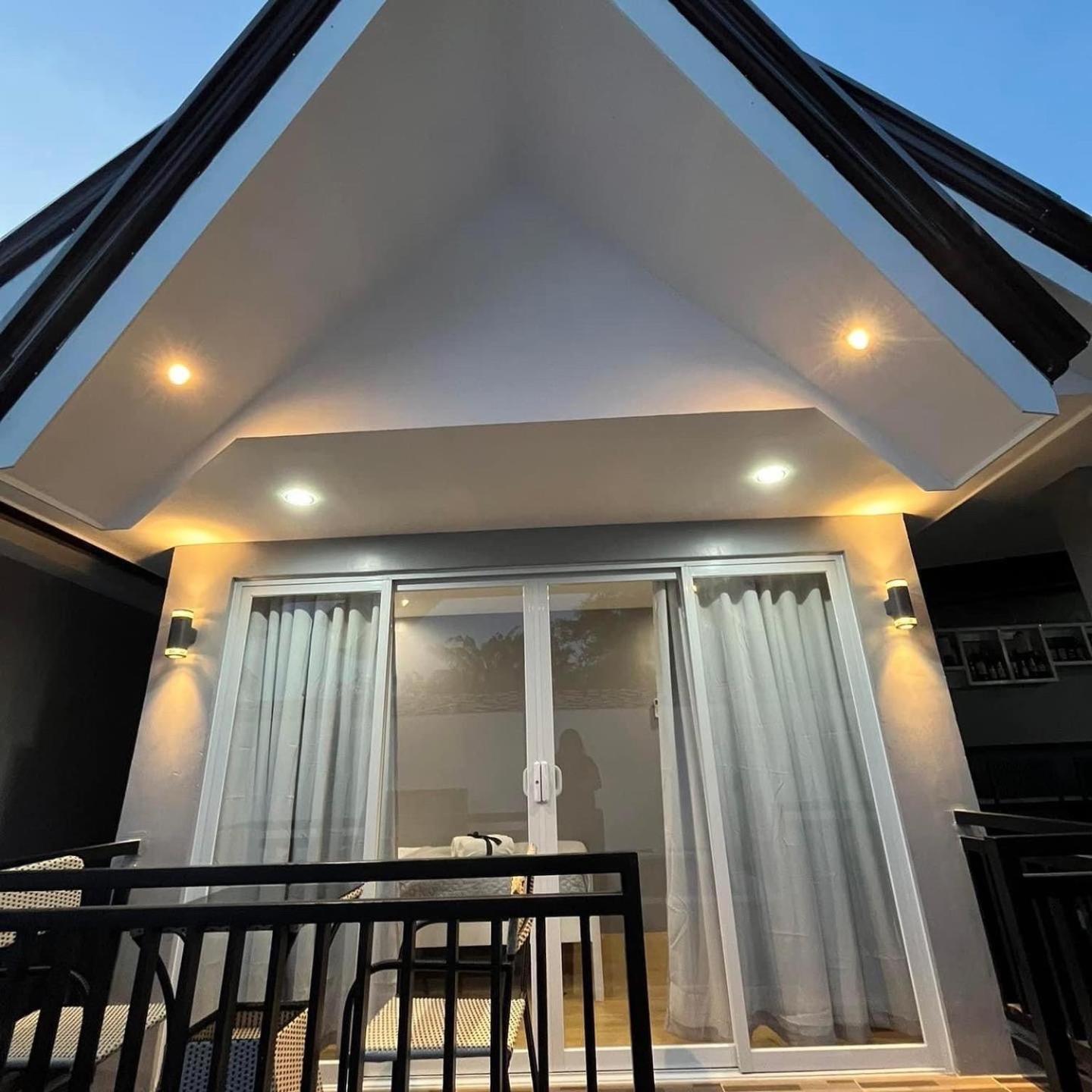 Deluxe Villa - Photo 2