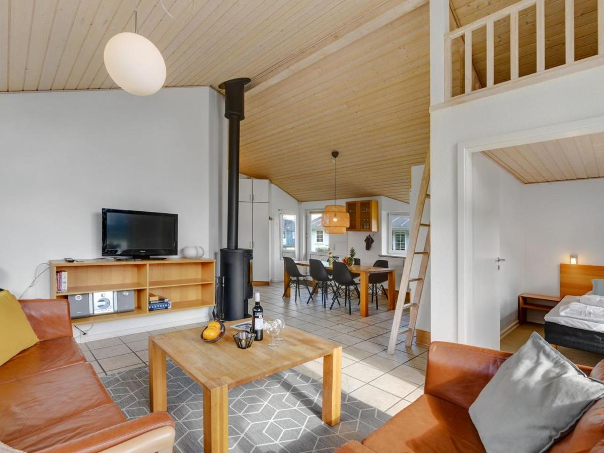 Three Bedroom Bungalow photo 2